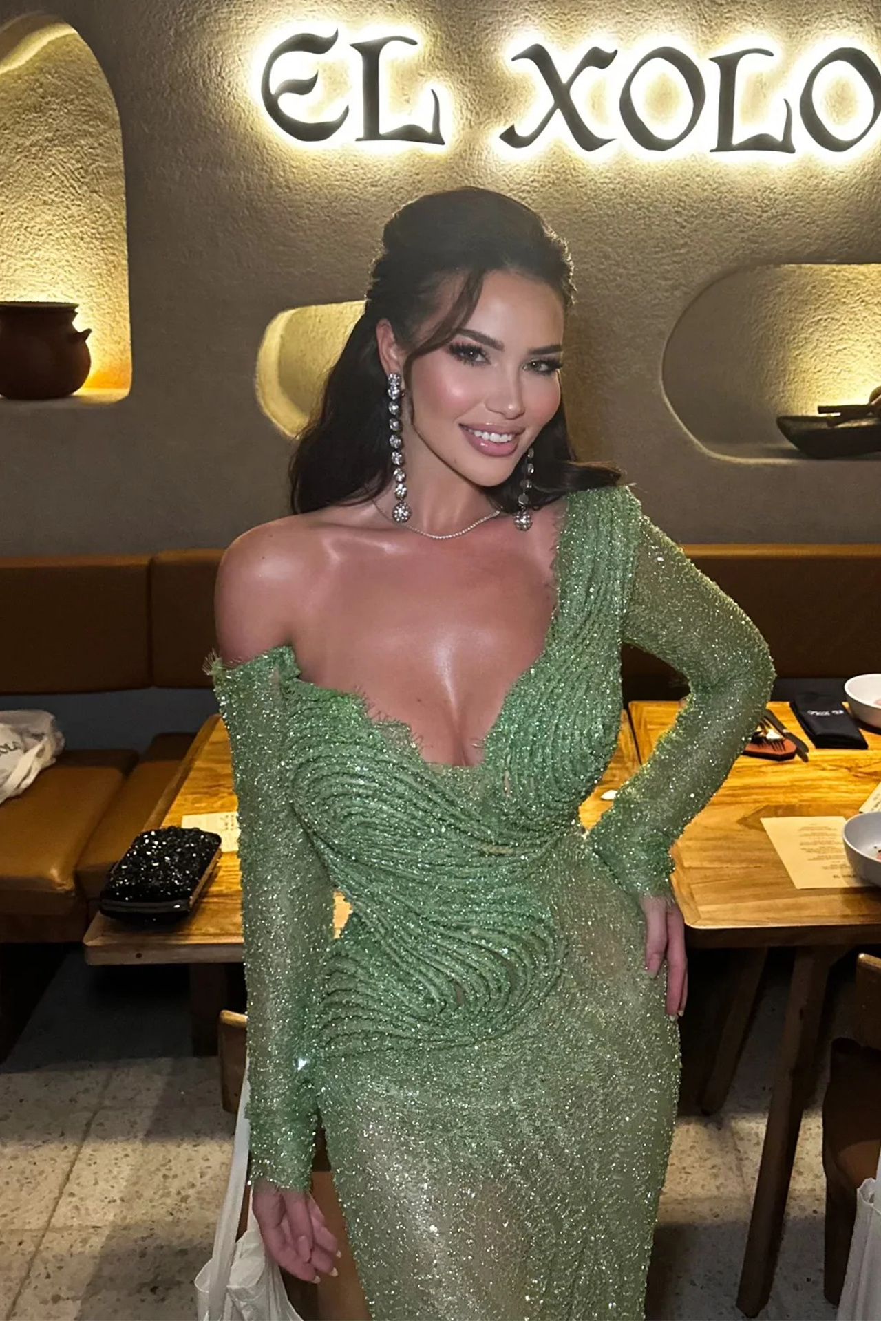 Ella Long Sleeves Maxi Dress In Green