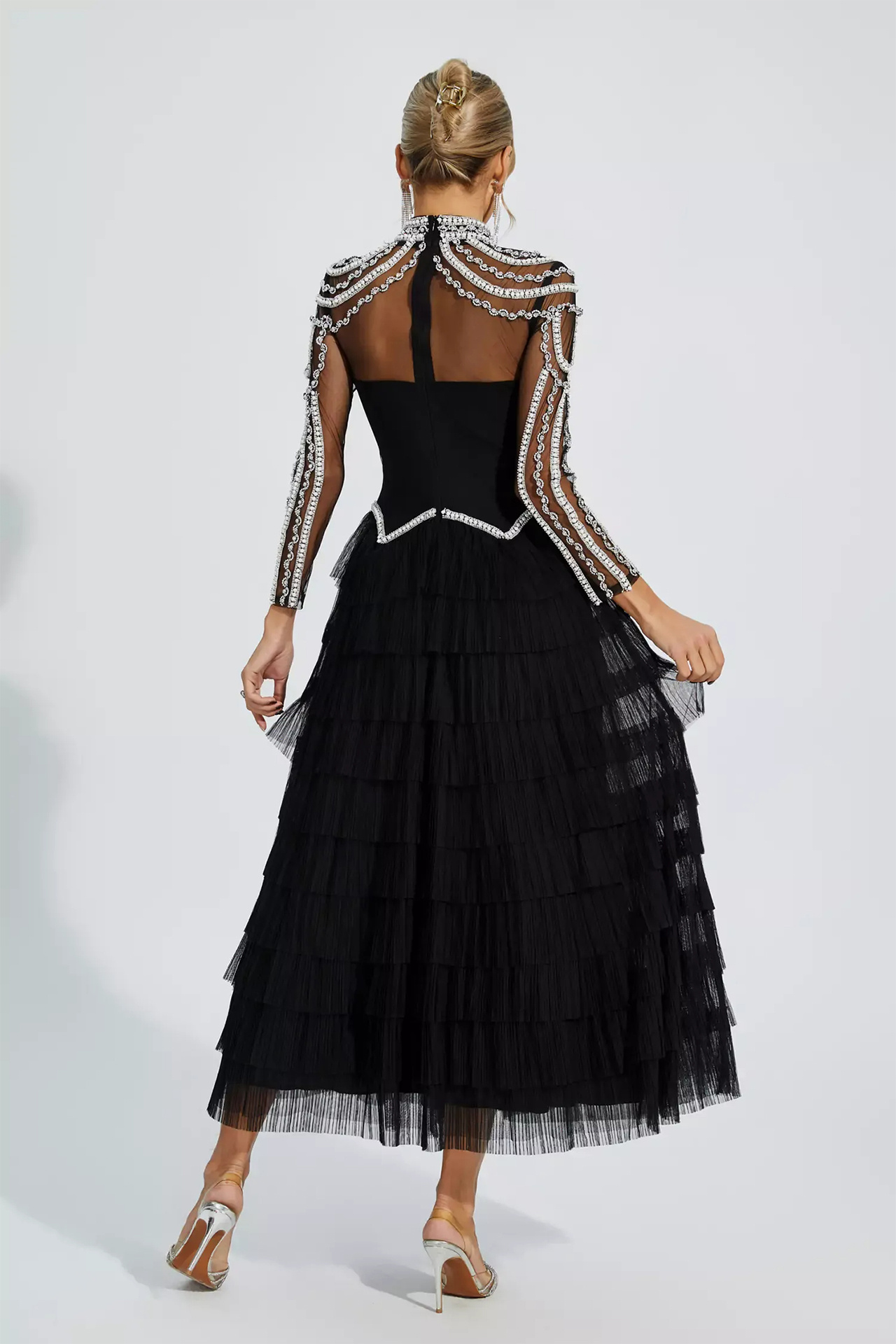 Nicolette Midi Evening Dress In Black