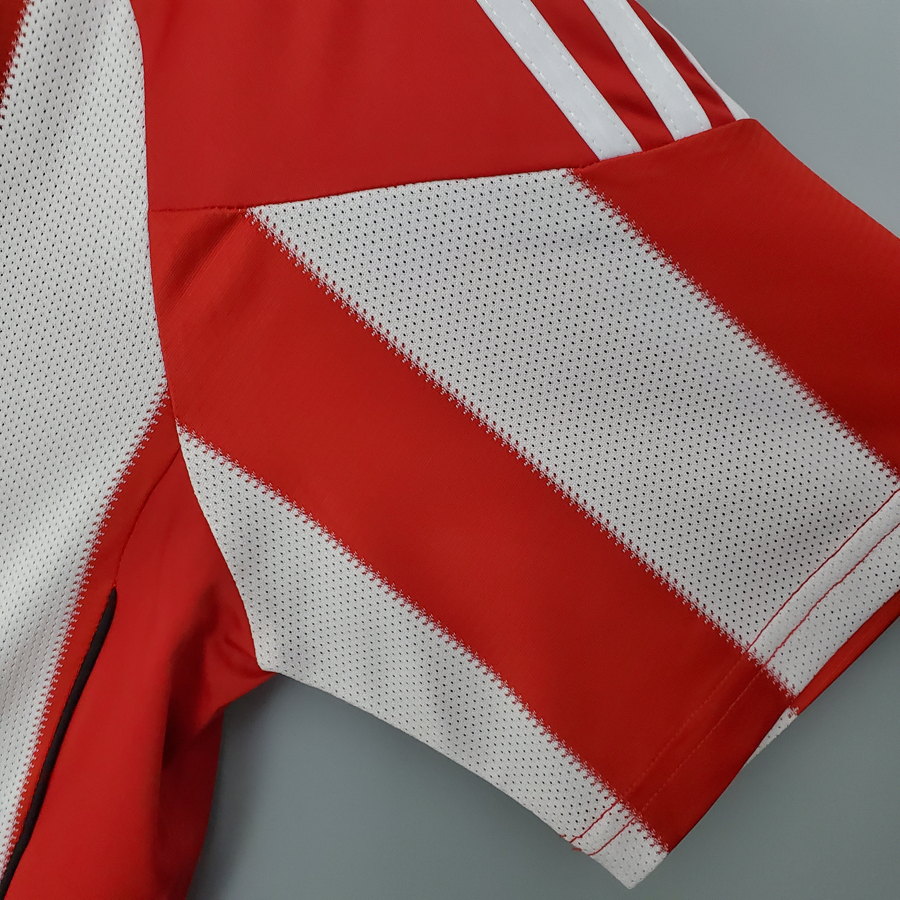 Retro Bayern Munich 10-11 Home Stadium Jersey