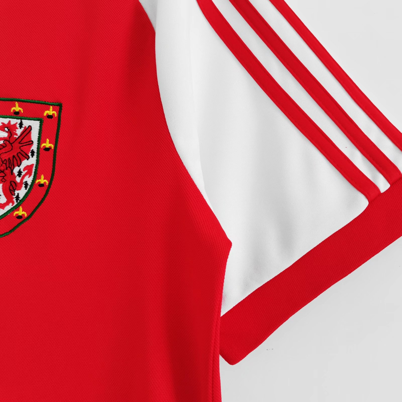 Retro Wales 1982 Home Stadium Jersey