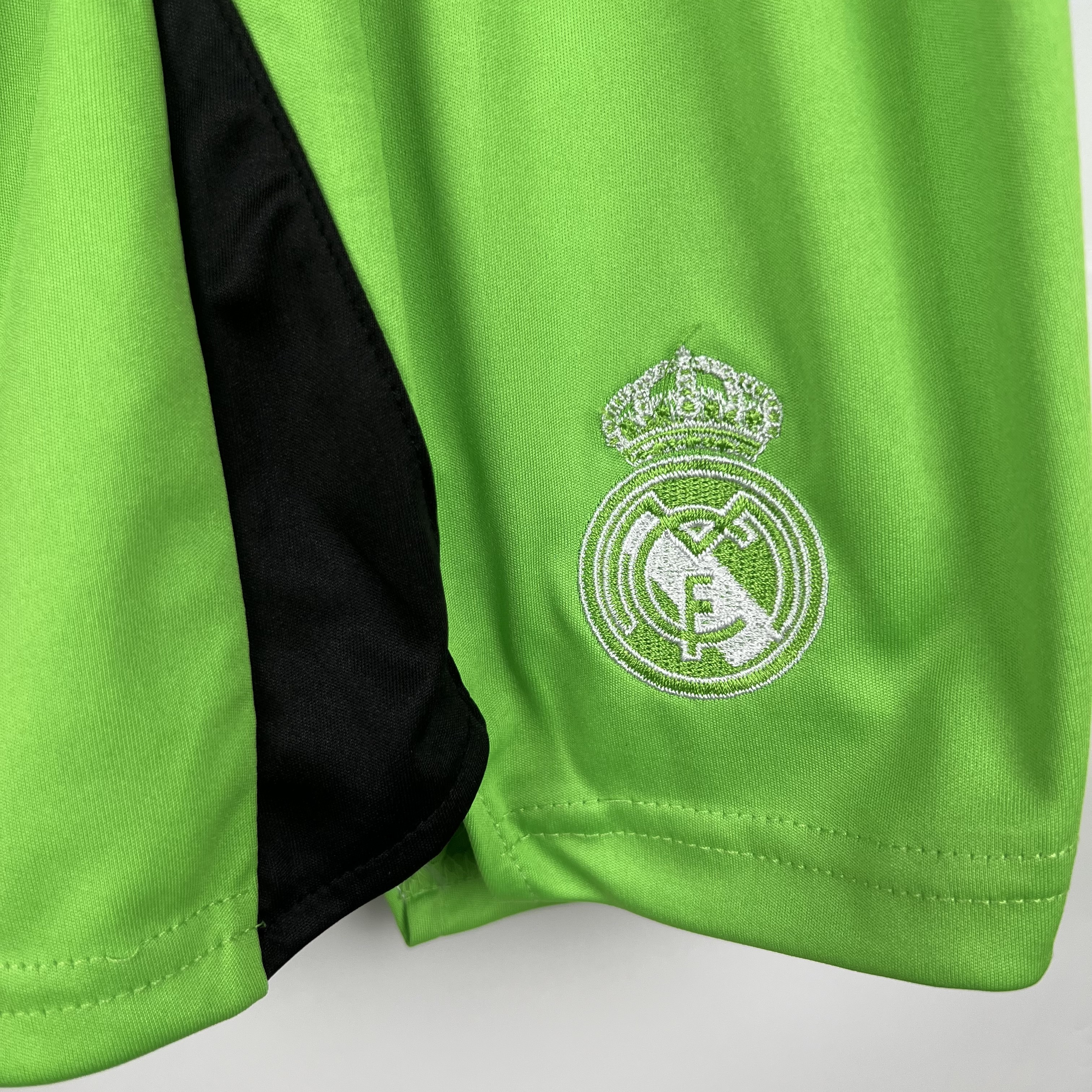 Real Madrid 23-24 Green Goalkeeper Kids Kit