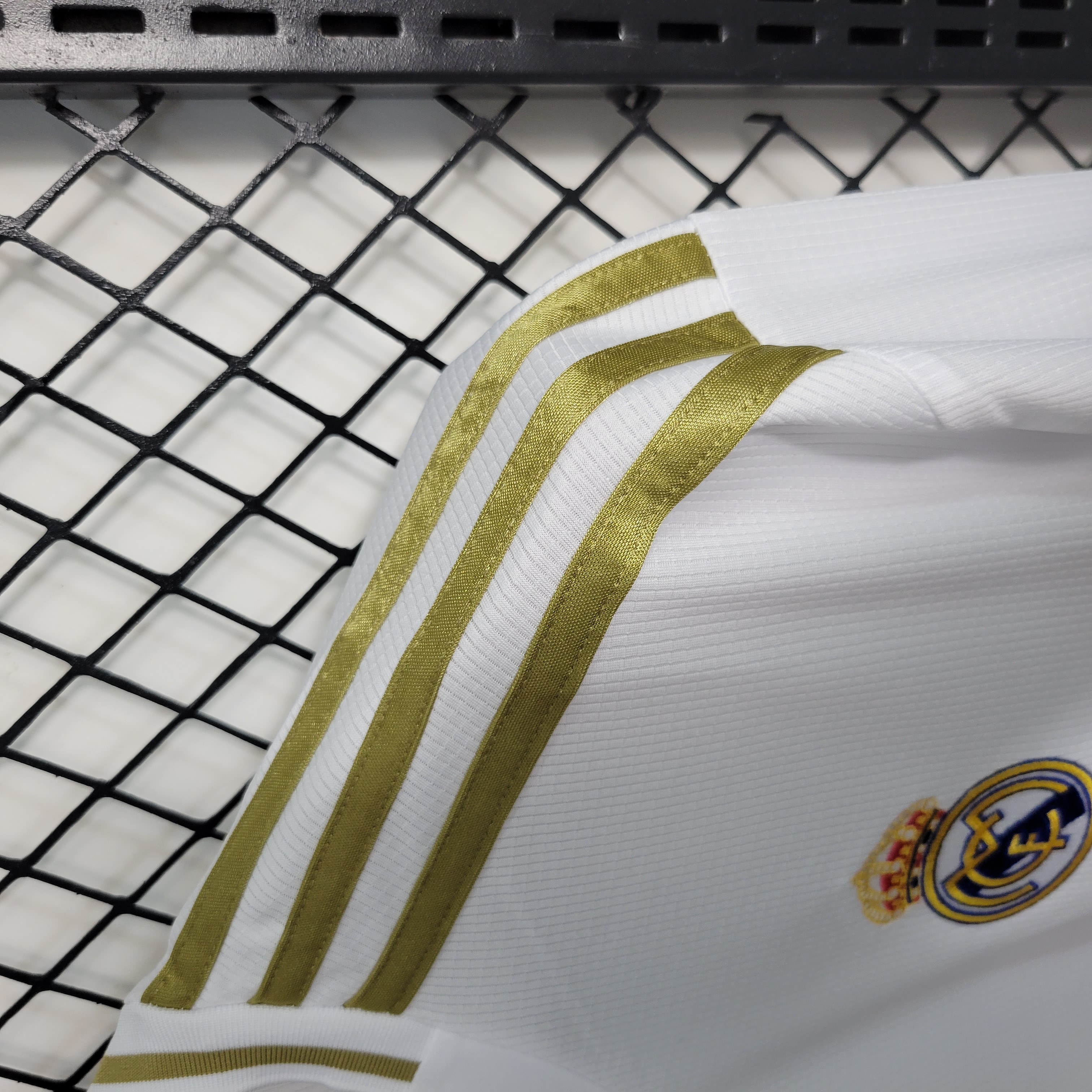Retro Real Madrid 19-20 Home Stadium Long Sleeve Jersey