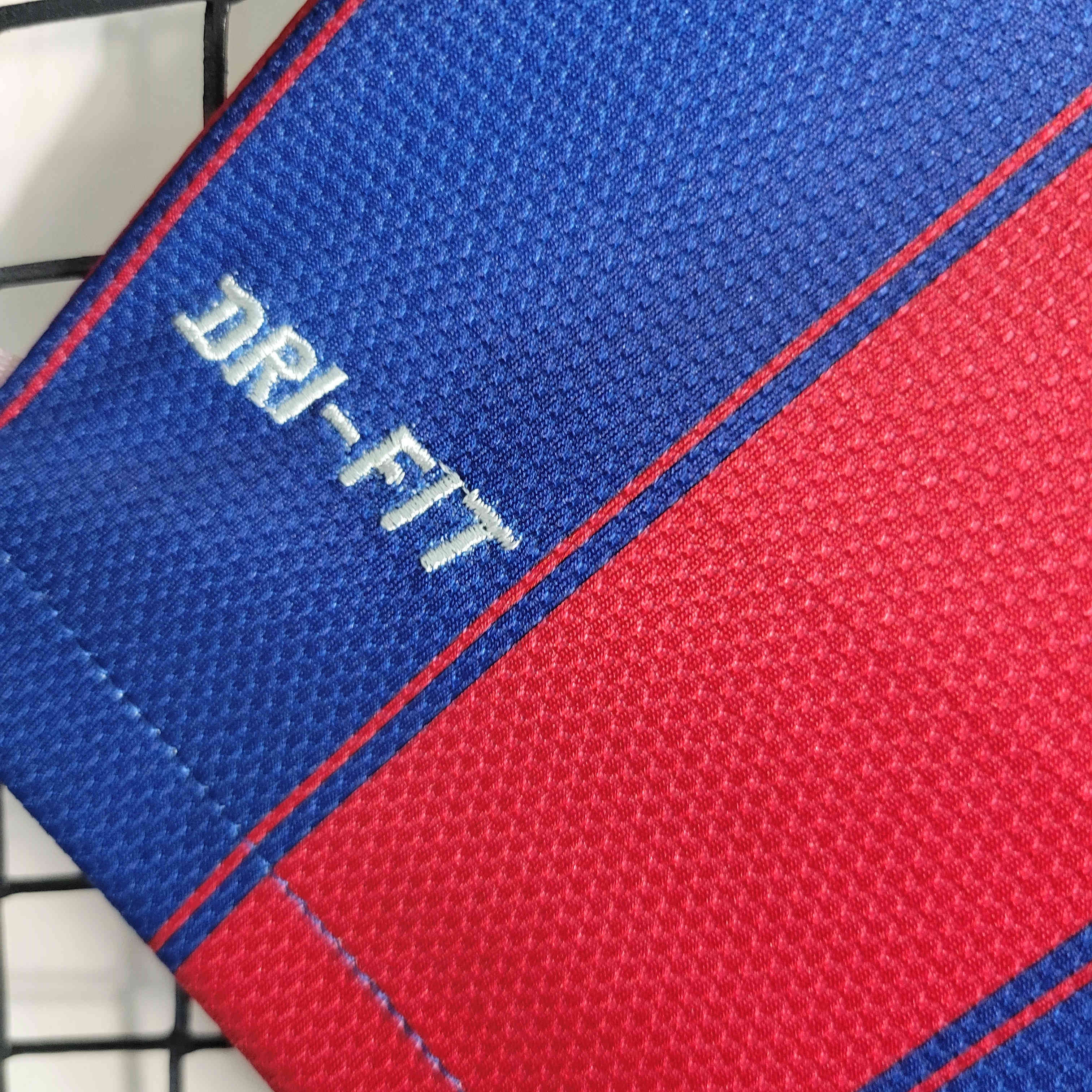 B.A.R.S.A Retro 09-10 Home Stadium Jersey