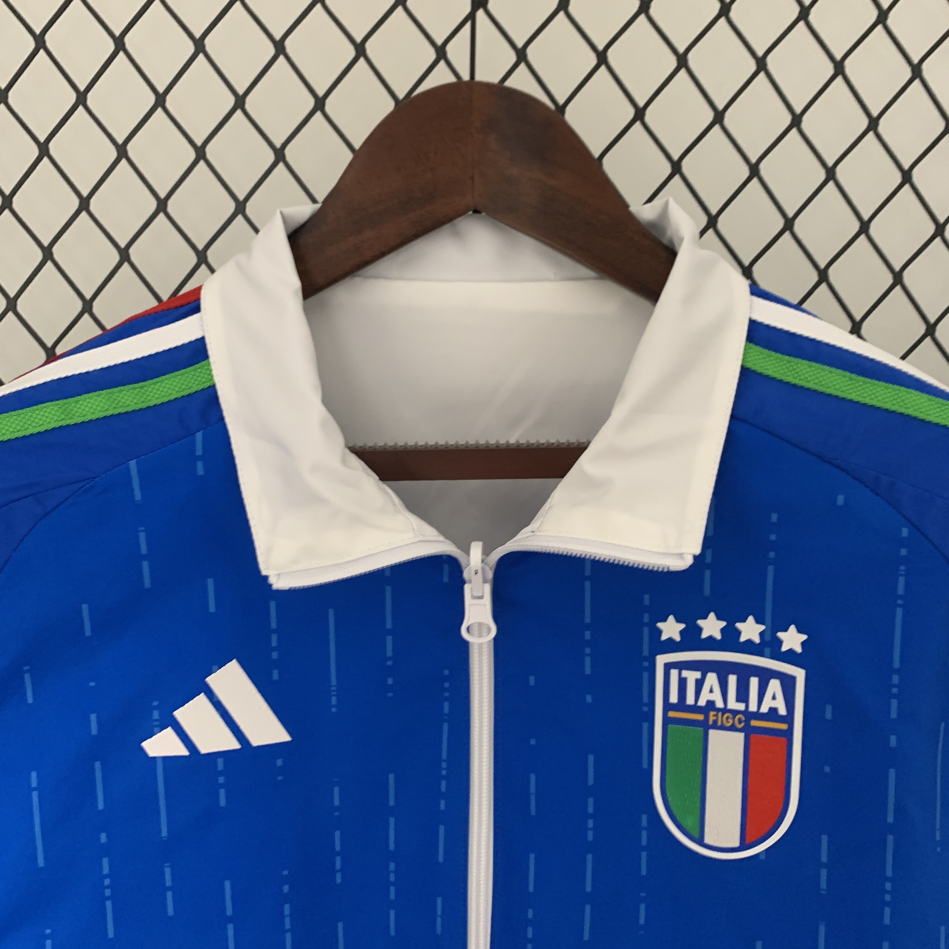 Italy 23-24 Double Sided Windbreaker - Blue & White