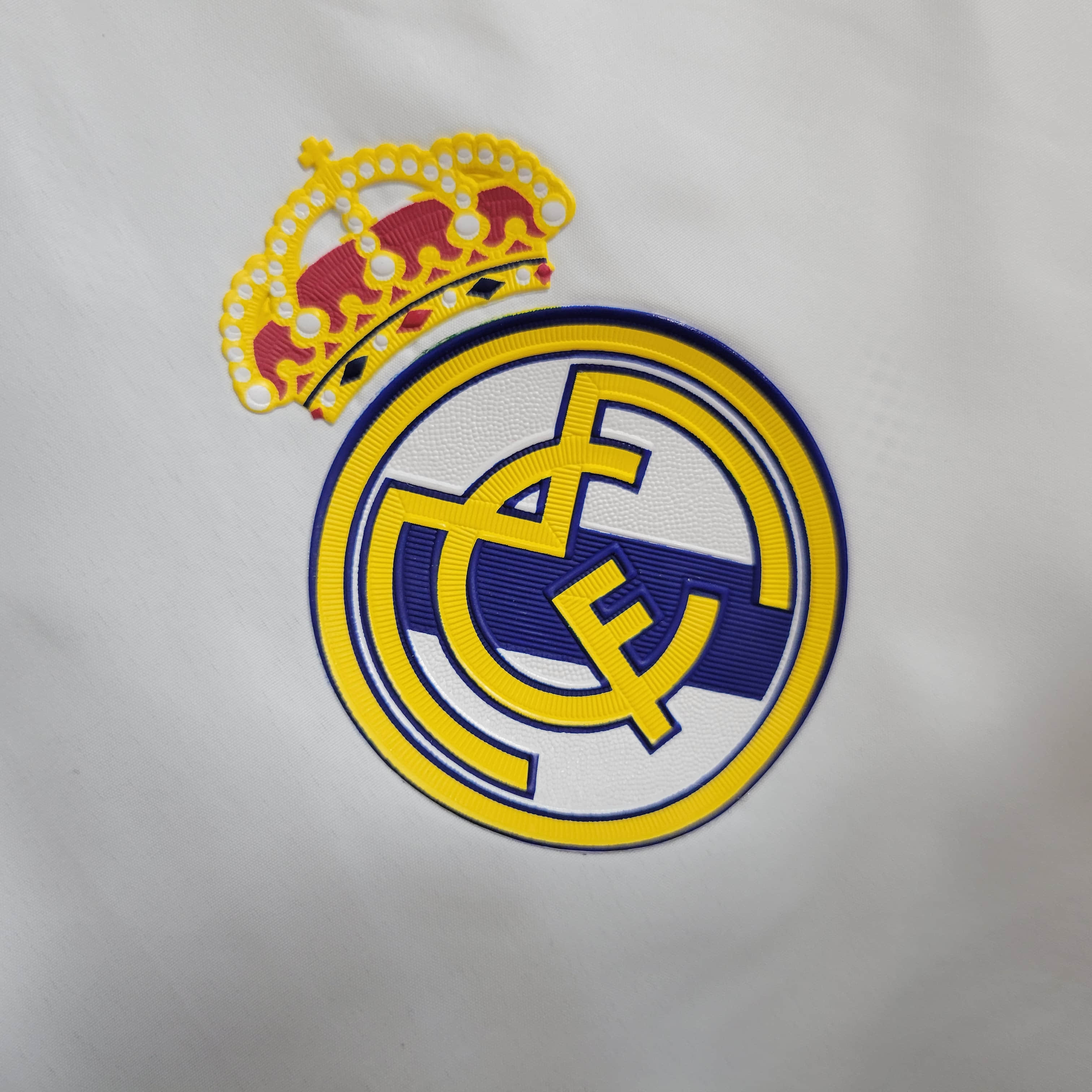 Real Madrid 23-24 Player Windbreaker Jacket - White & Blue