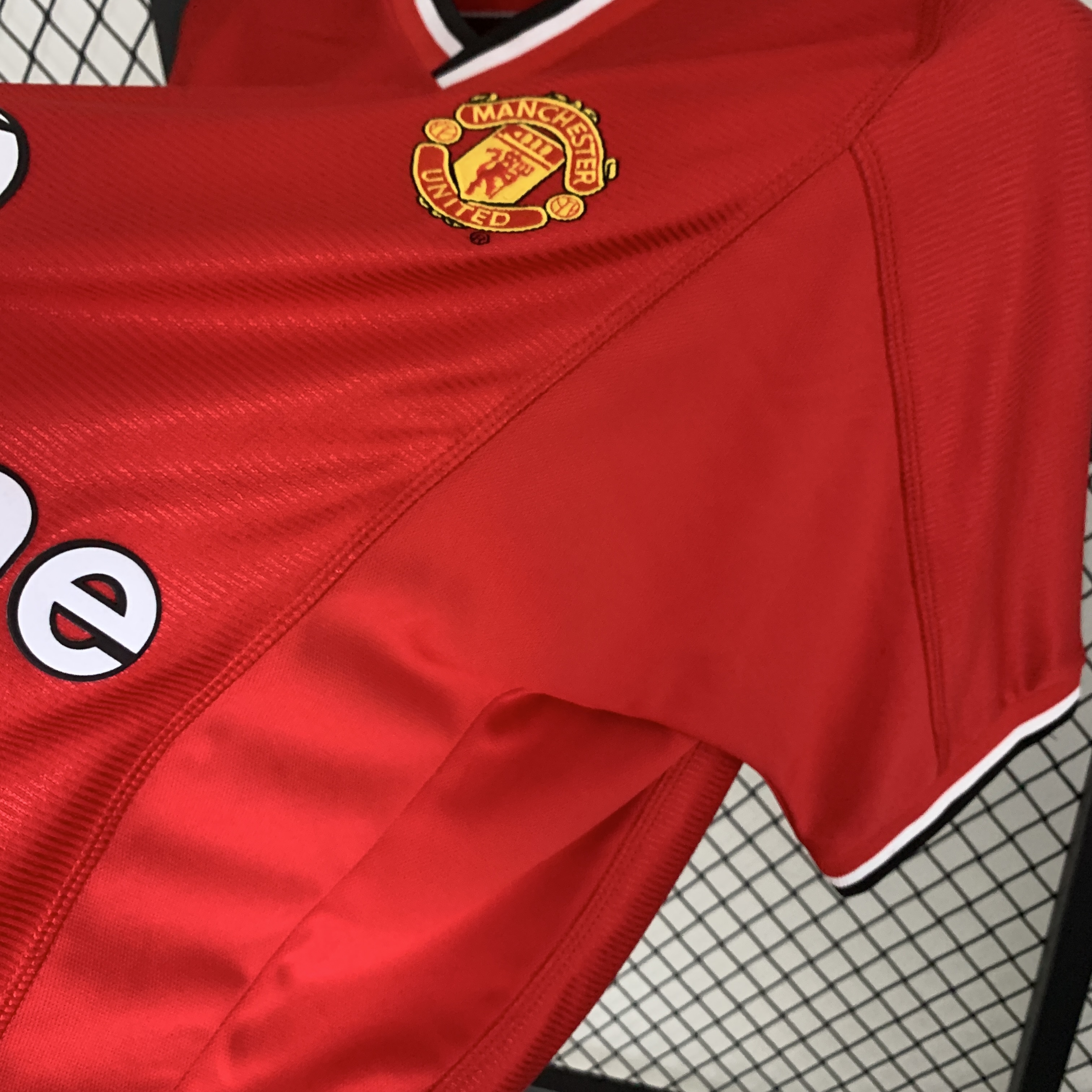 Manchester United Retro 03-04 Home Stadium Jersey