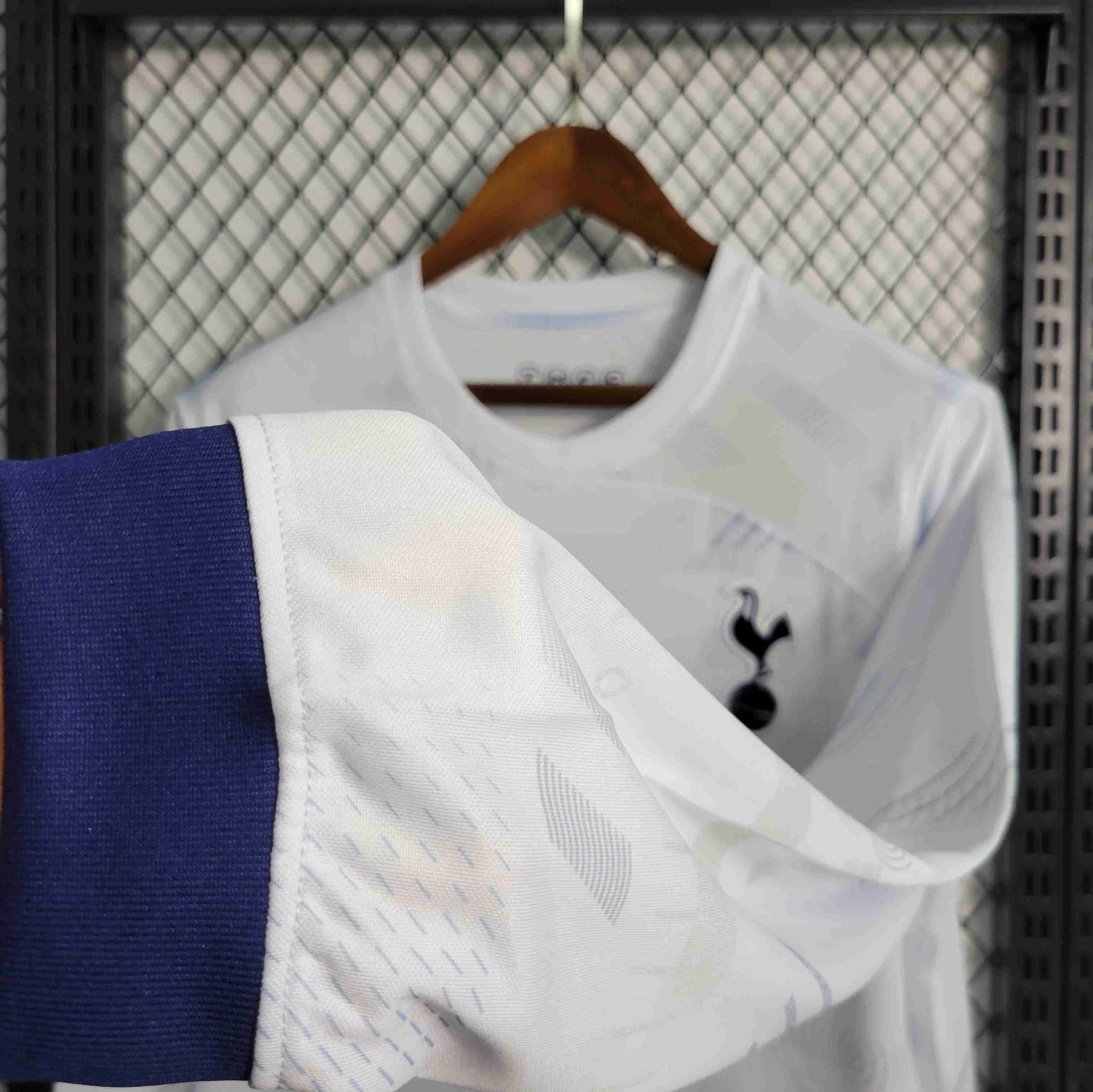 23-24 Tottenham Hotspur Home Long Sleeve Fans Jersey