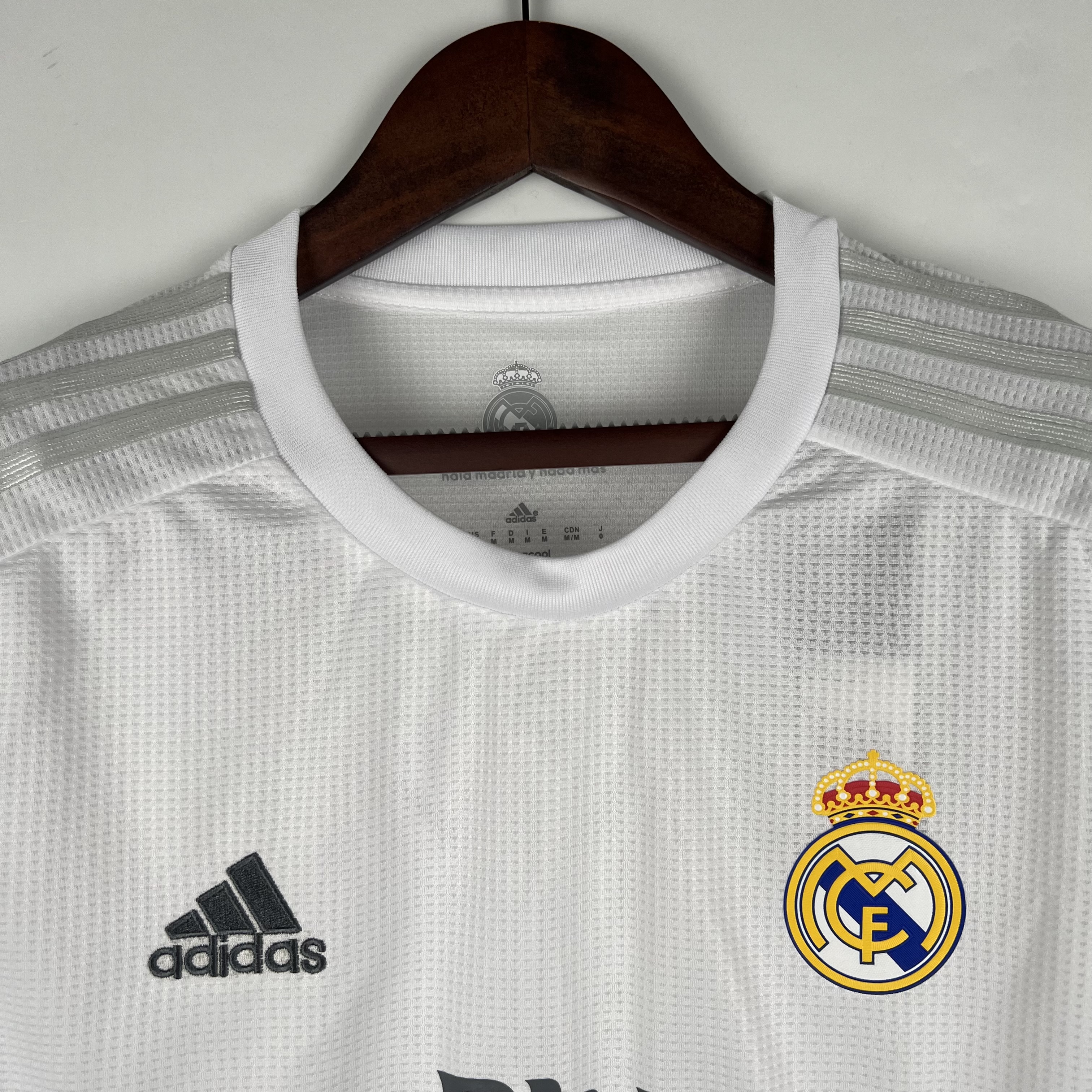 Retro Real Madrid 15-16 Home Stadium Long Sleeve Jersey
