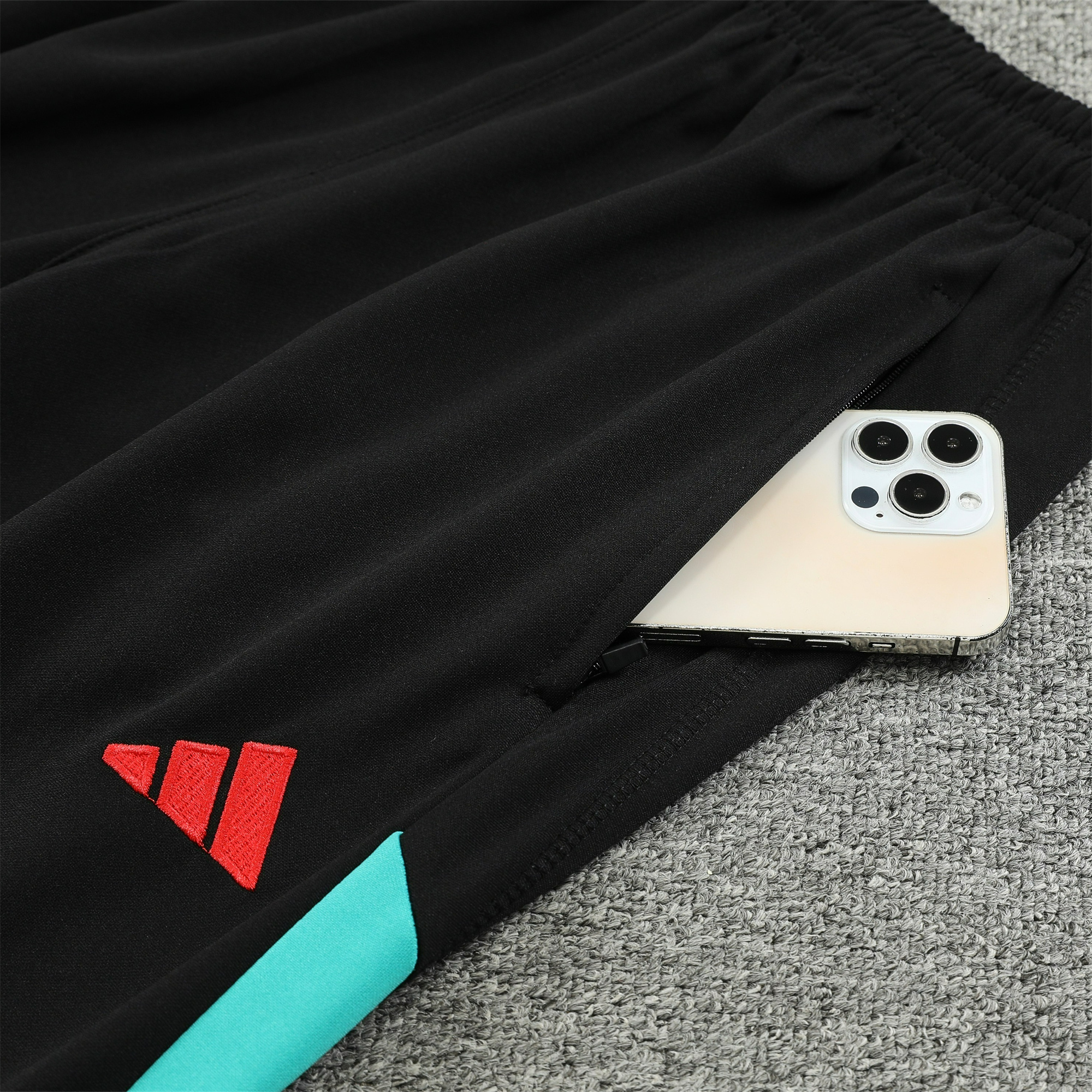 Manchester United 23-24 Long Sleeve Training Set Black