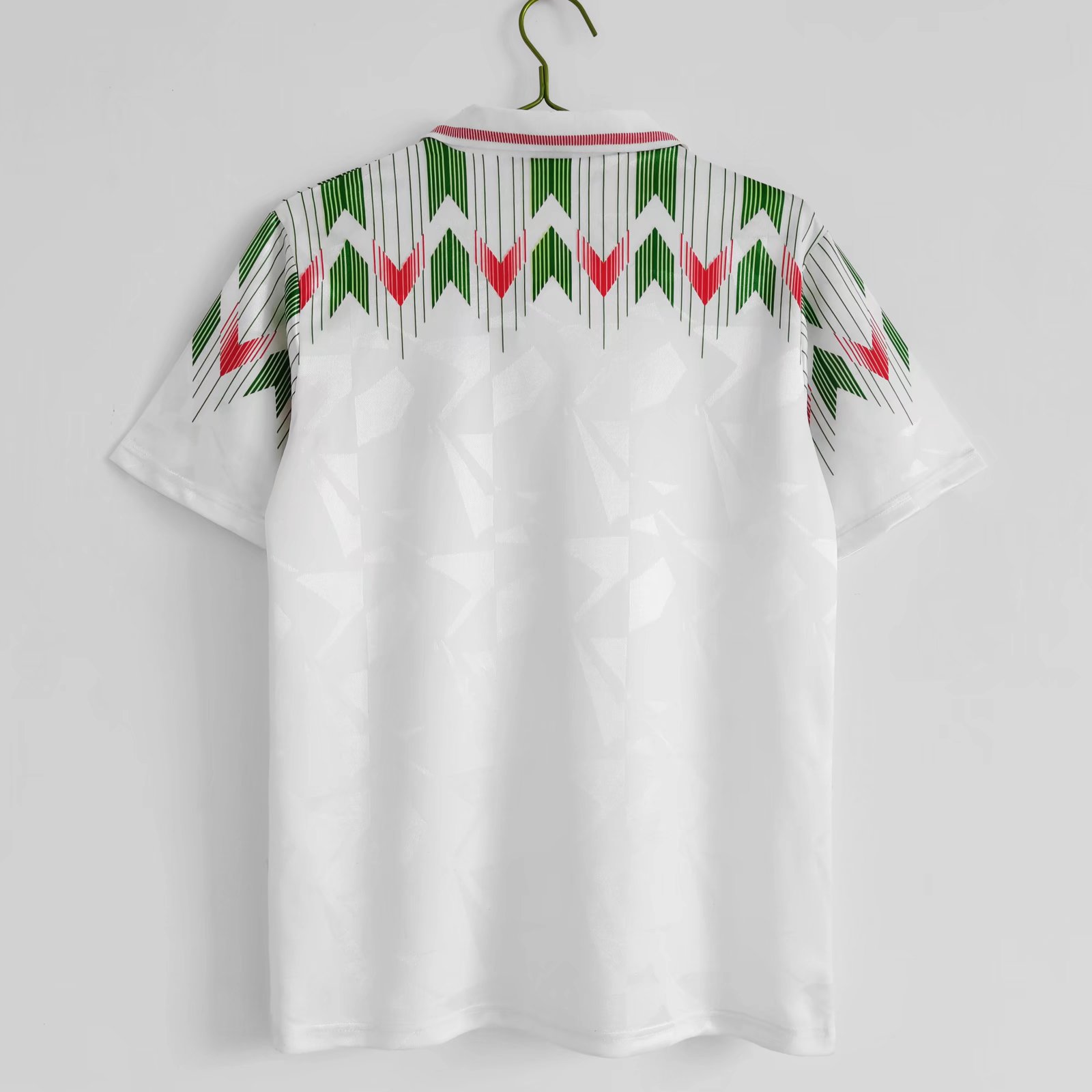 Retro Wales 1990-92 Away Stadium Jersey