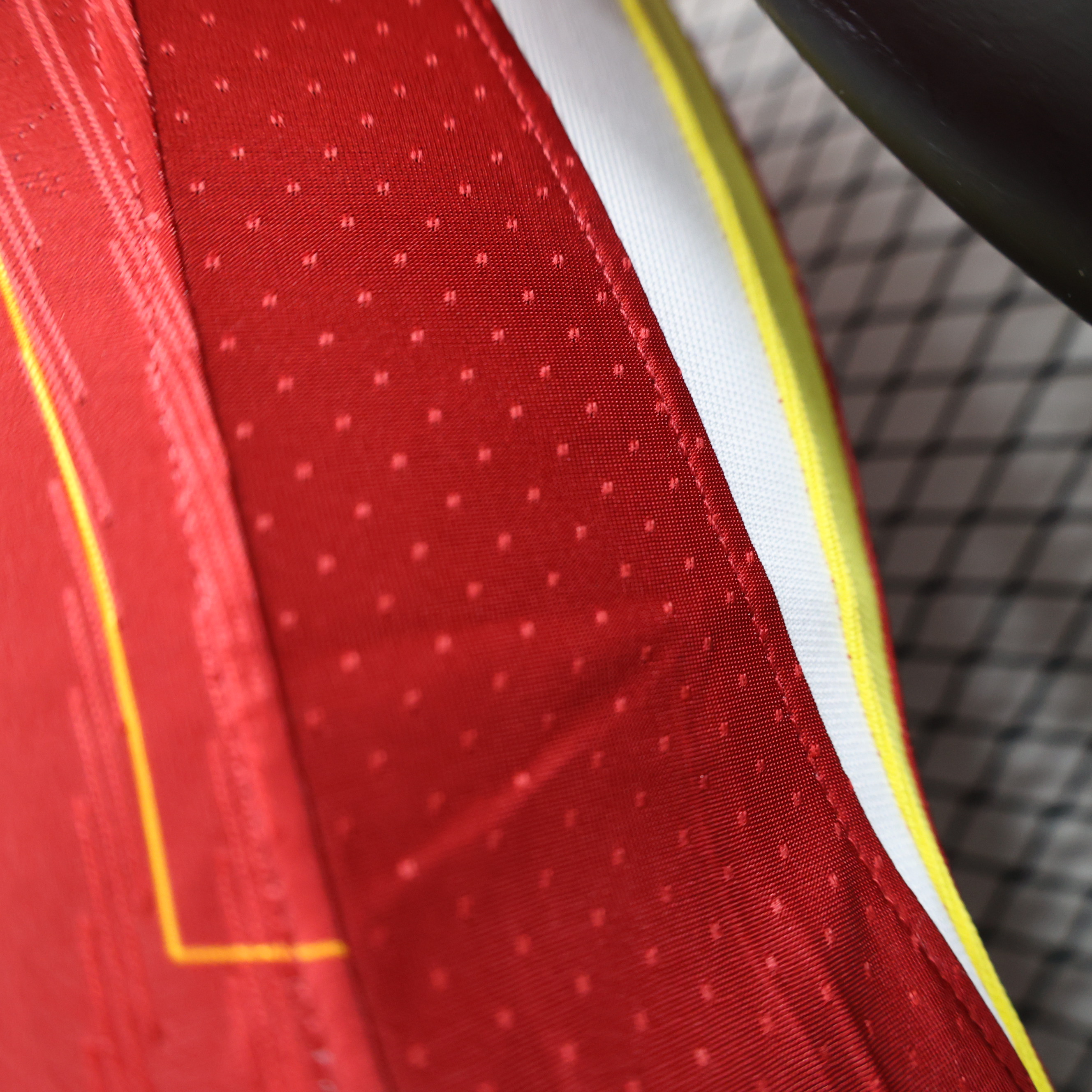 Liverpool 24-25 Home Stadium Jersey - Player Version