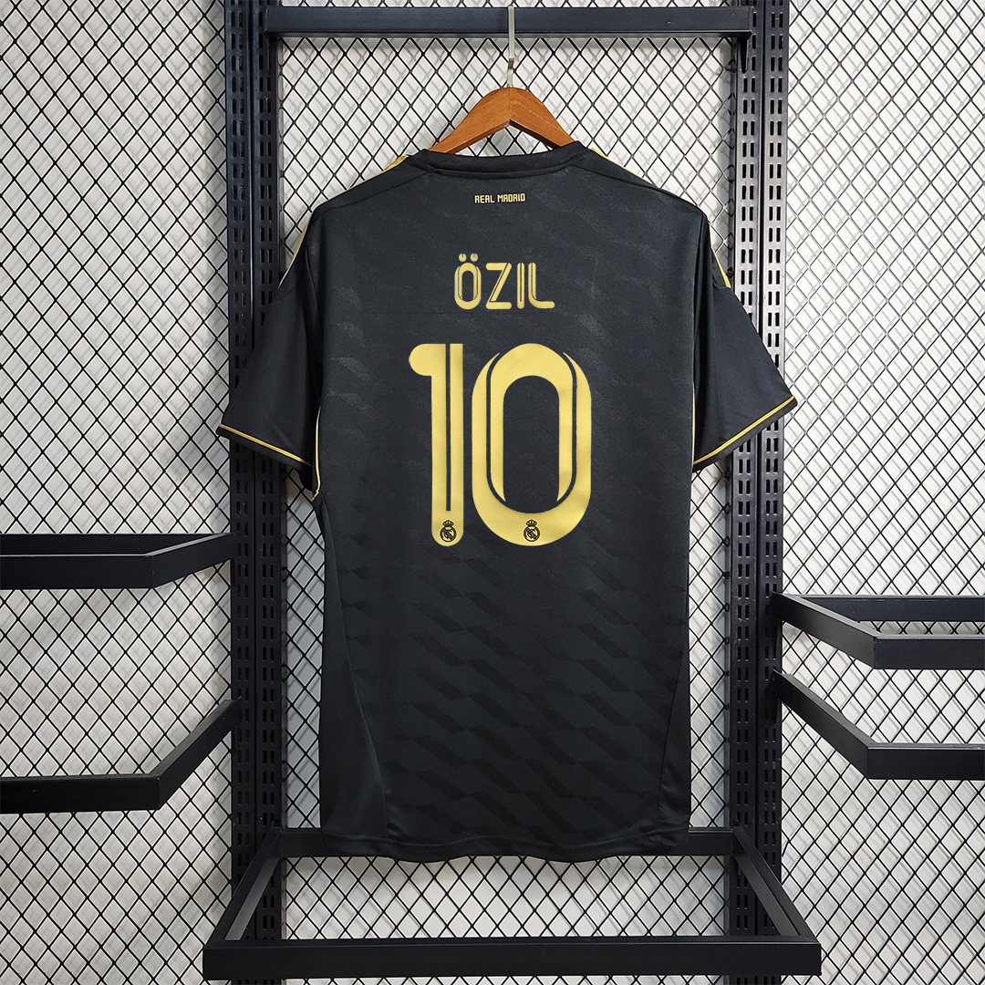 Real Madrid Retro 11-12 Away Jersey