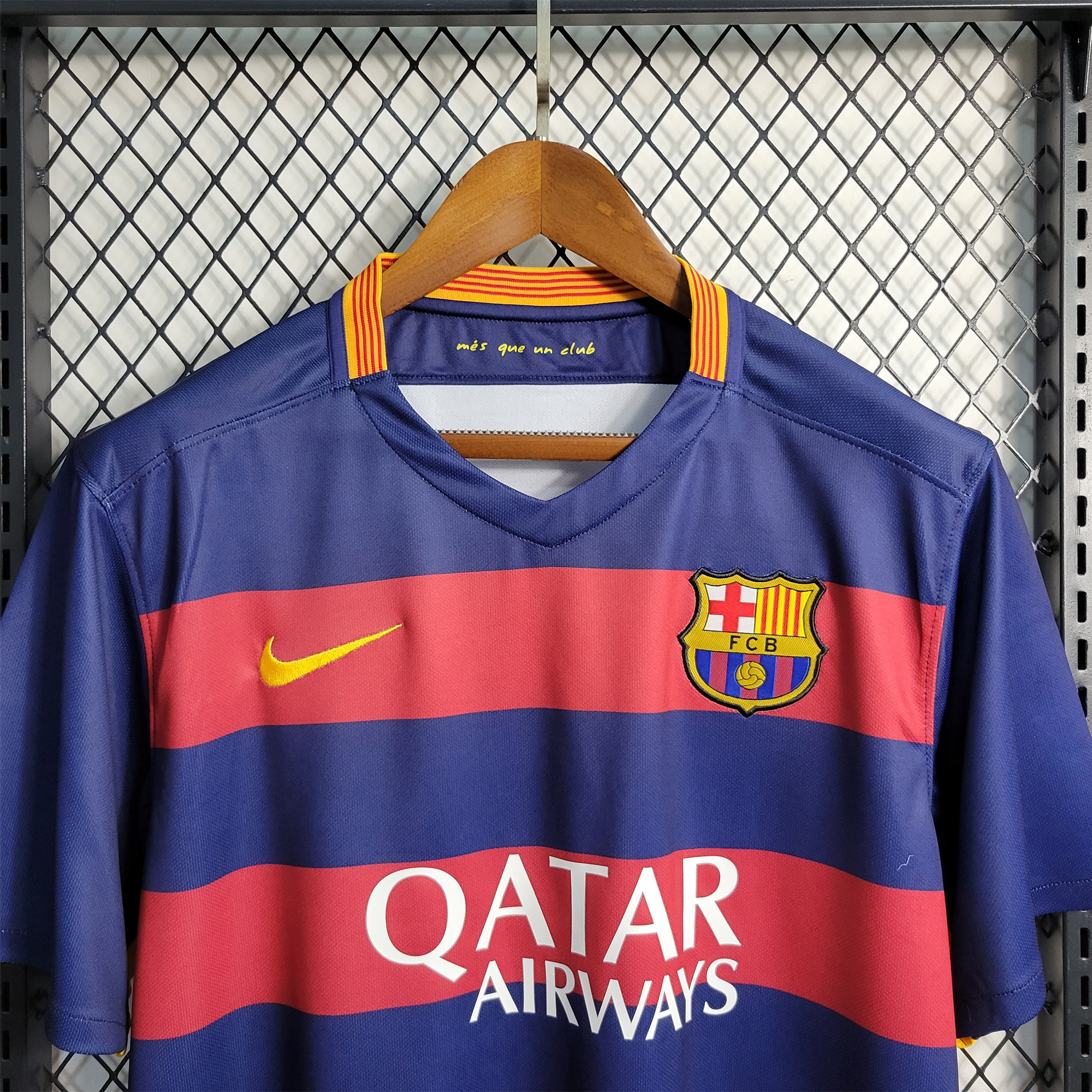 B.A.R.S.A Retro 15-16 Home Stadium Jersey