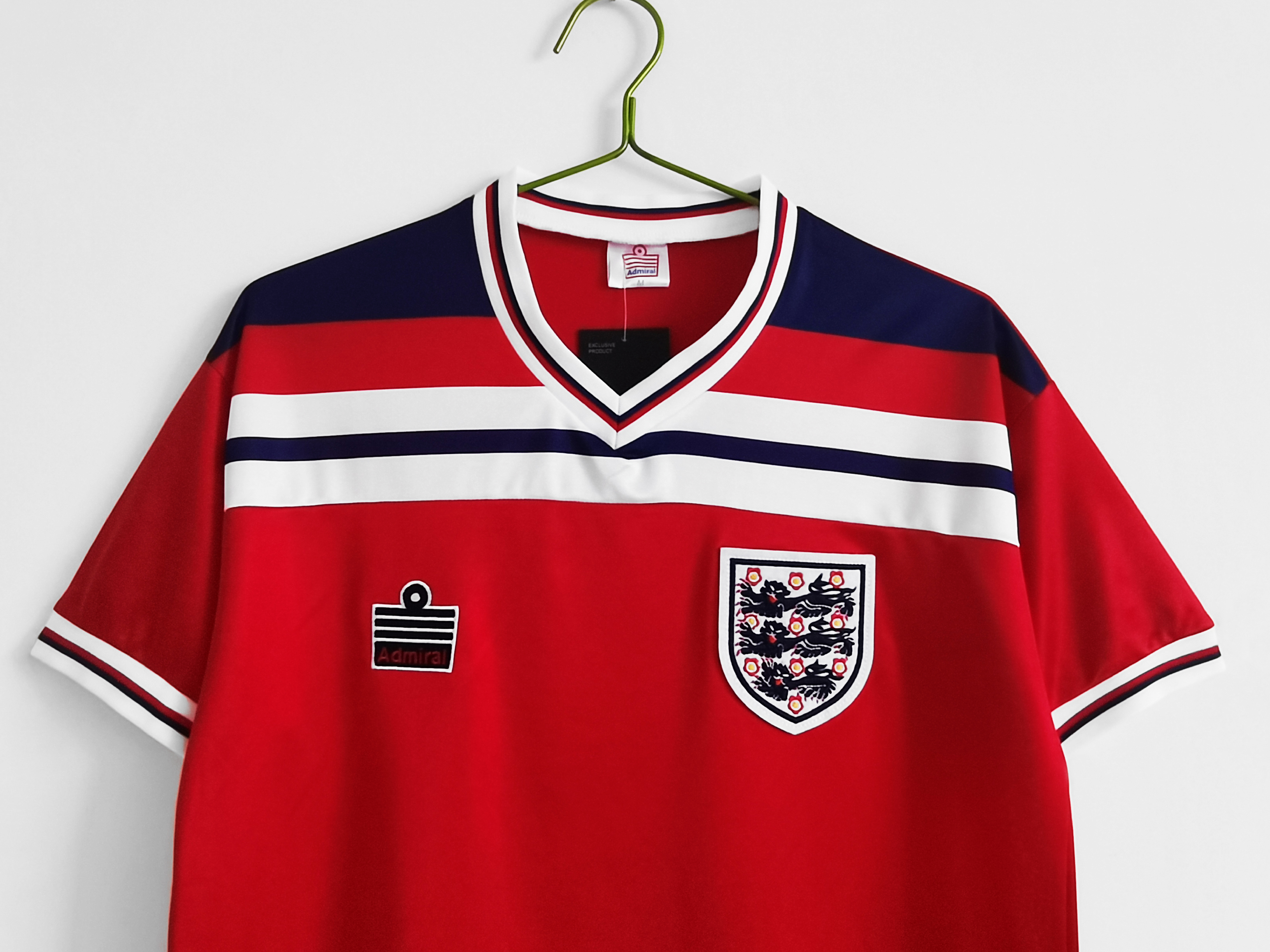Retro England 1982 Away Stadium Jersey