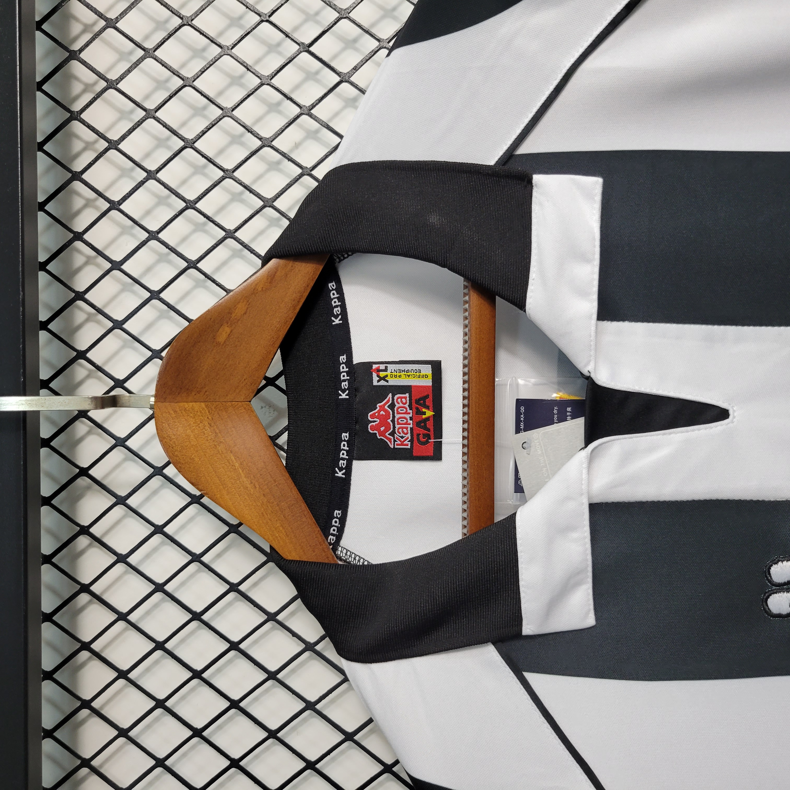 Retro Juventus 1997-98 Home Stadium Long Sleeve Jersey