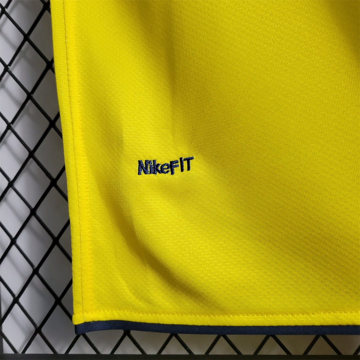 B.A.R.S.A Retro 08-09 Away Jersey