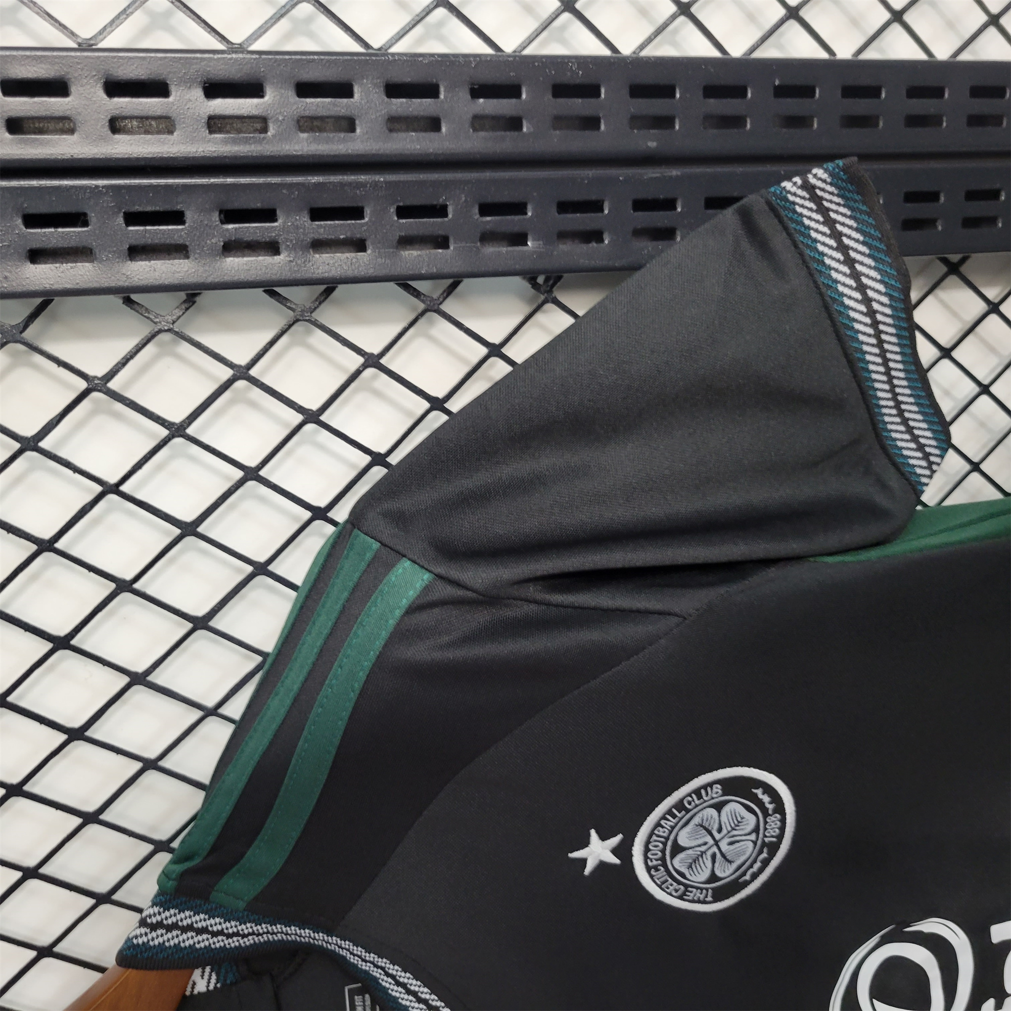 Celtic 23-24 Away Kids Kit
