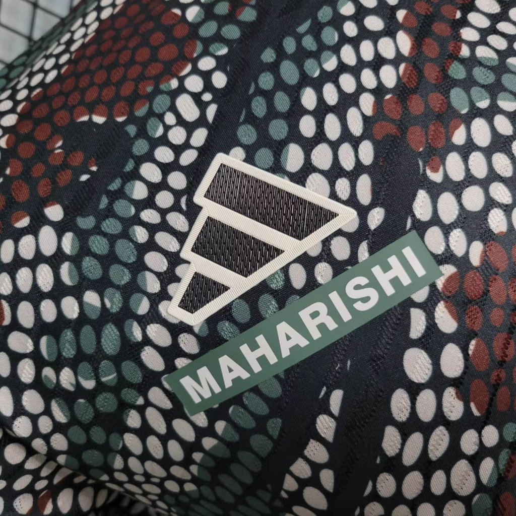 Arsenal x M.A.H.A R.I.S.H.I Limited Edition Jersey - Player Version