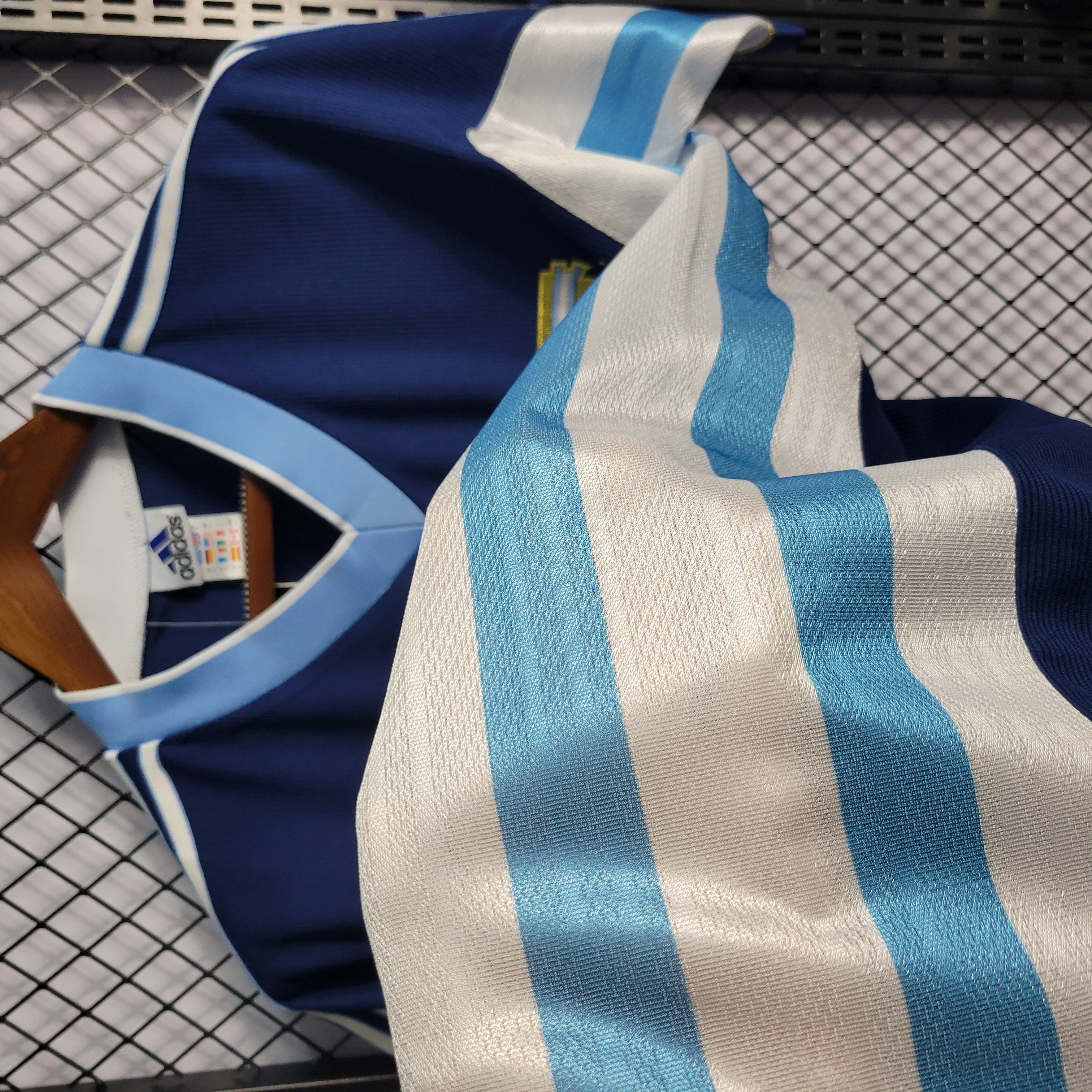Retro Argentina 1998 Away Stadium Jersey