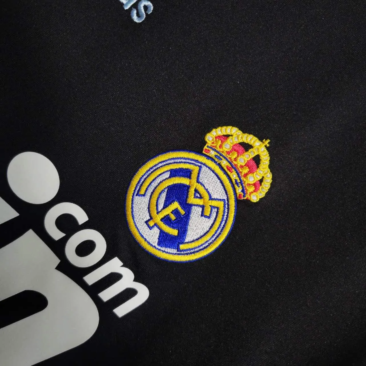 Retro Real Madrid 09-10 Away Stadium Jersey