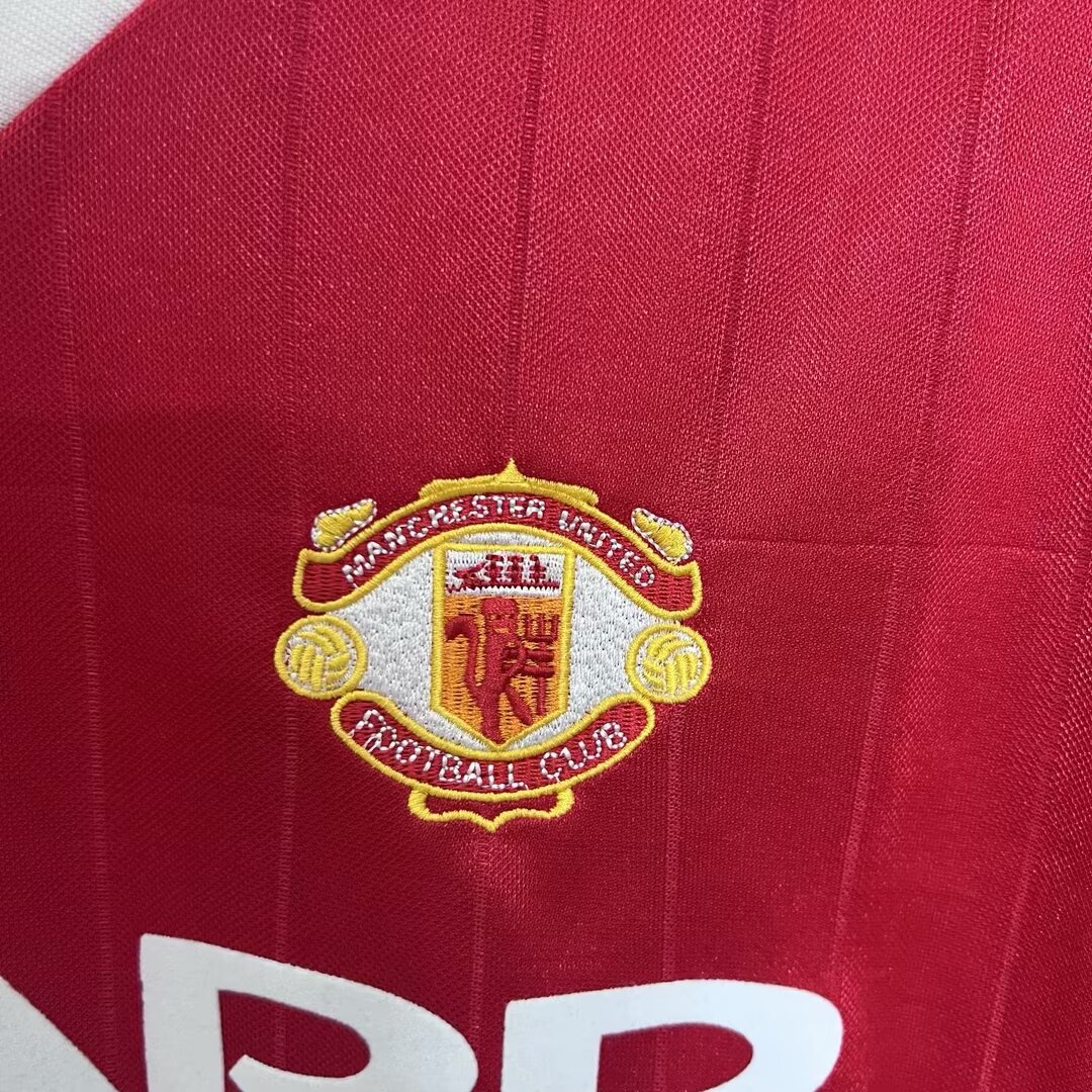 Manchester United Retro 82-83 Home Stadium Jersey
