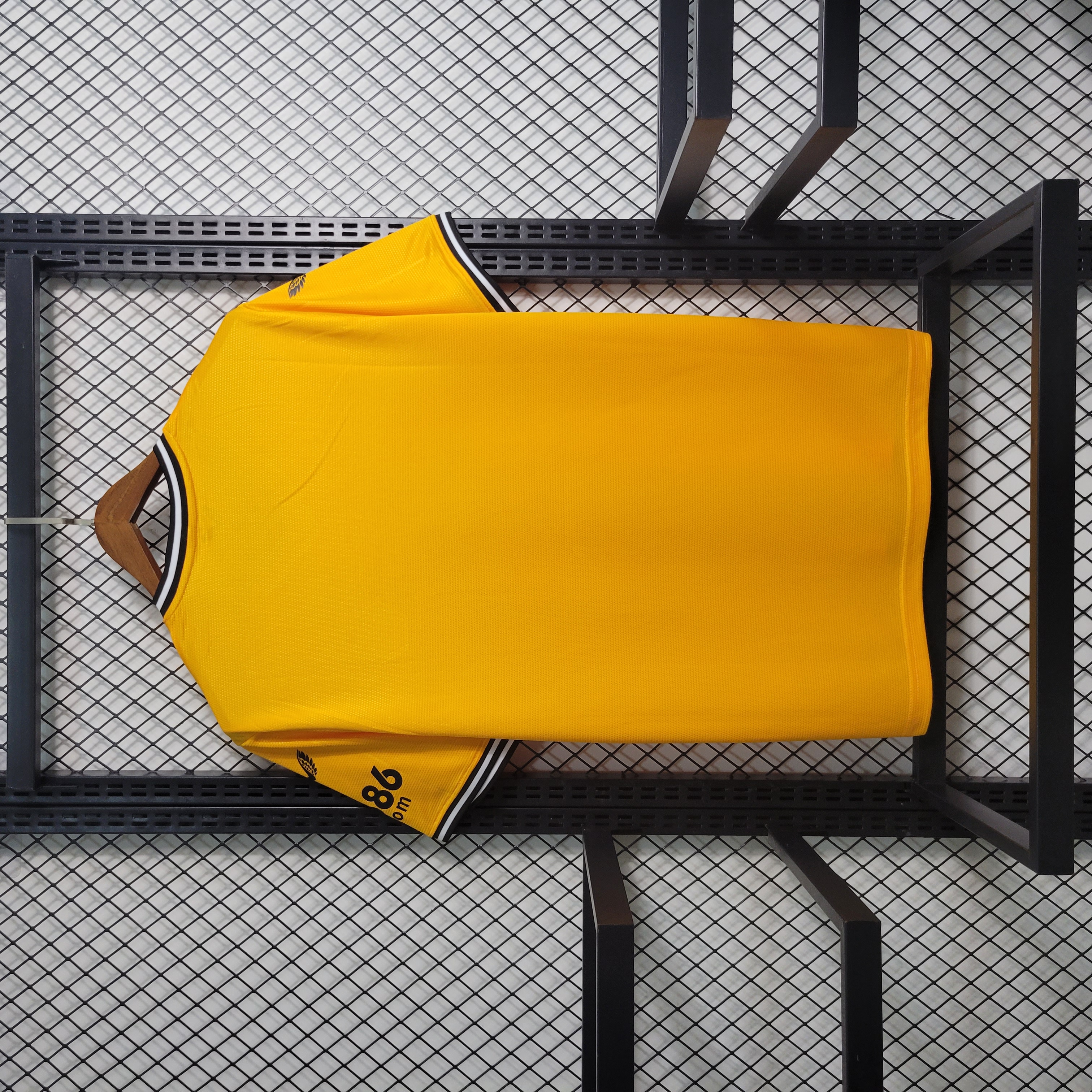 Wolverhampton Wanderers Wolves 23-24 Home Jersey - Fans Version