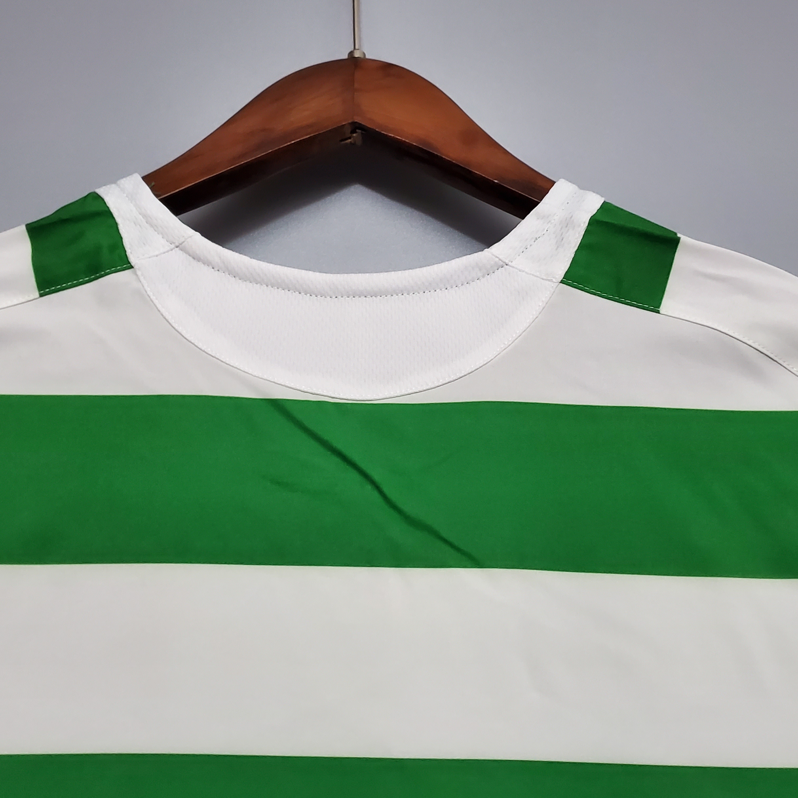 Retro Celtic 05-06 Home Stadium Jersey