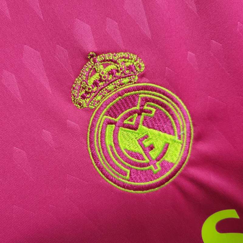 Real Madrid 23-24 Pink Goalkeeper Jersey - Fans Version