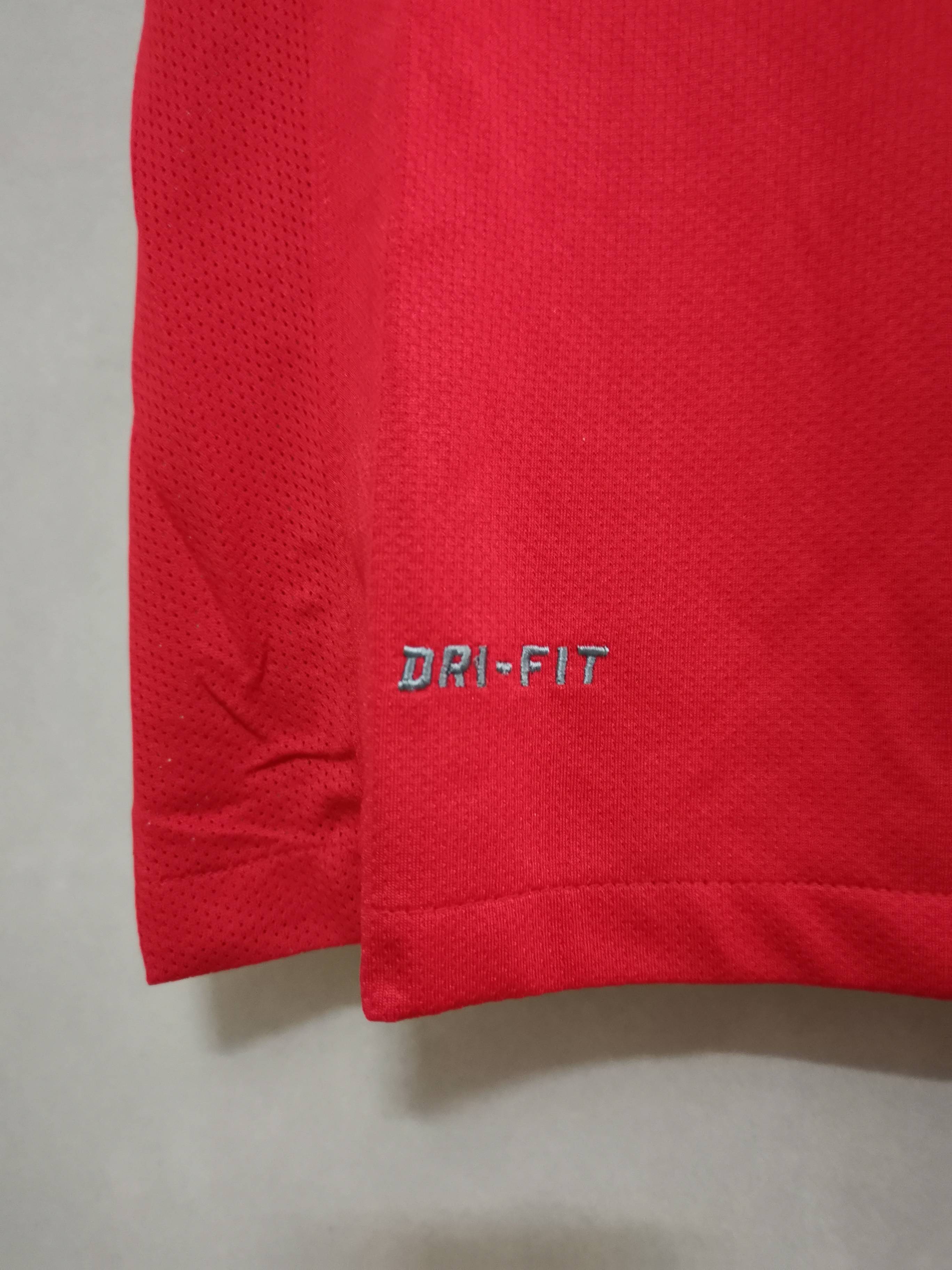 Retro Portugal 2010 Home Stadium Jersey