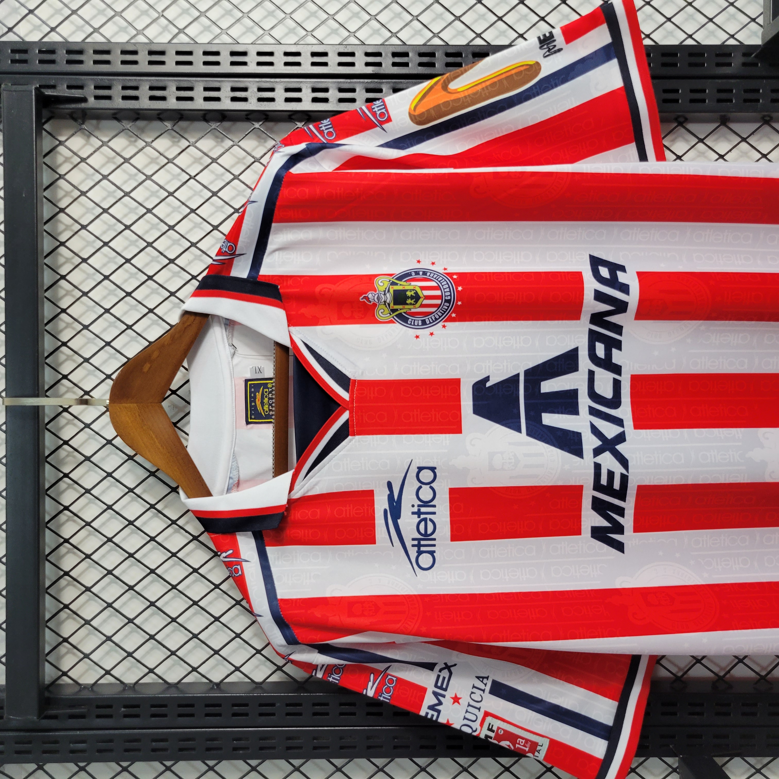 Retro Chivas de Guadalajara 06-07 Home Stadium Jersey