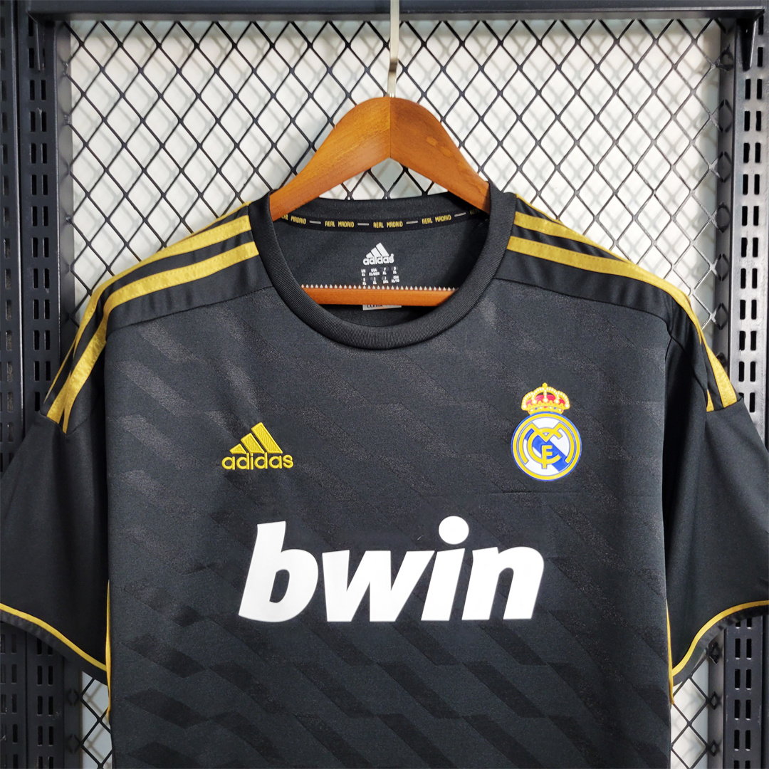 Real Madrid Retro 11-12 Away Jersey