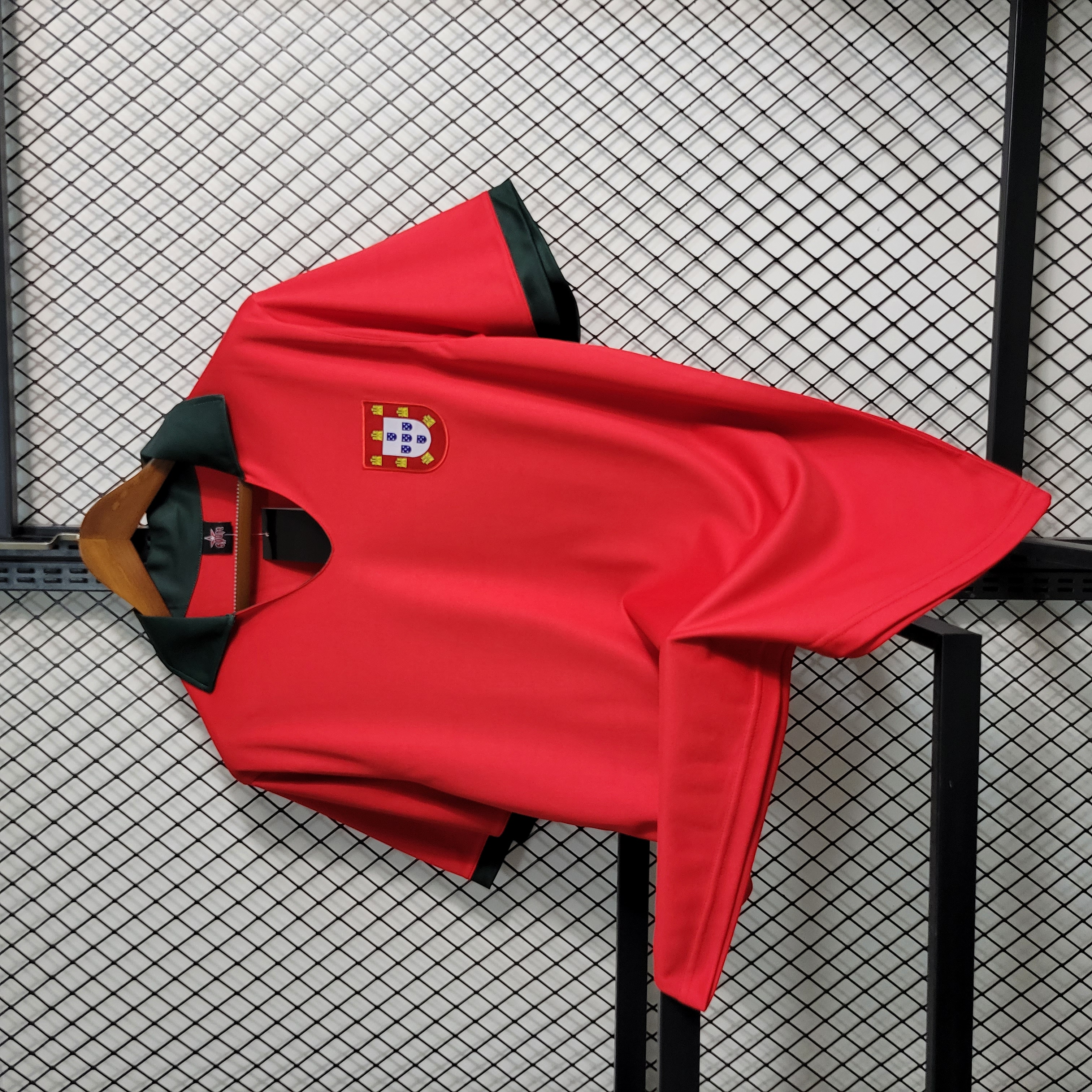 Retro Portugal 1972 Home Stadium Jersey
