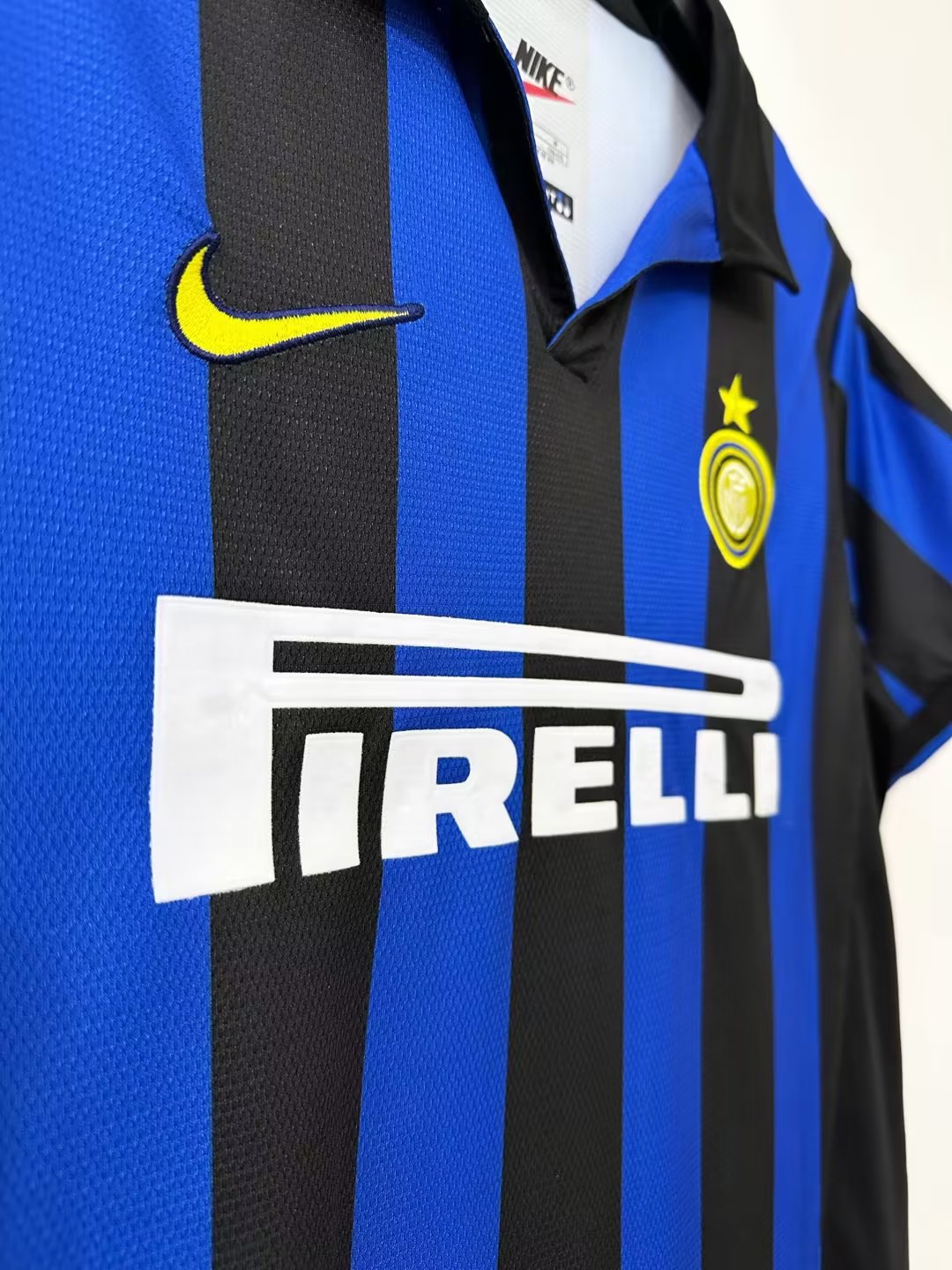 Retro Inter Milan 98-99 Home Stadium Jersey