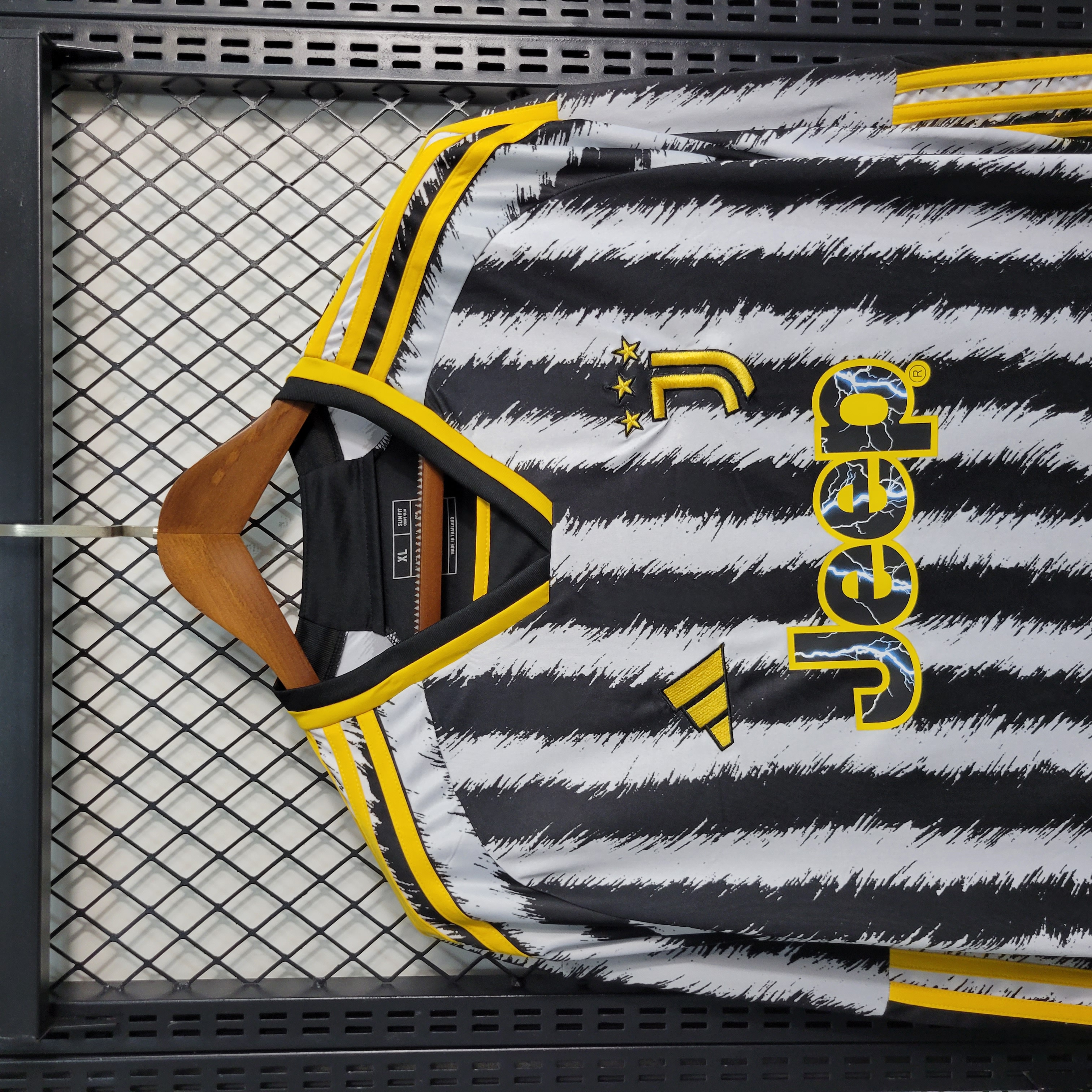 23-24 Juventus Home Long Sleeve Jersey - Fans Version
