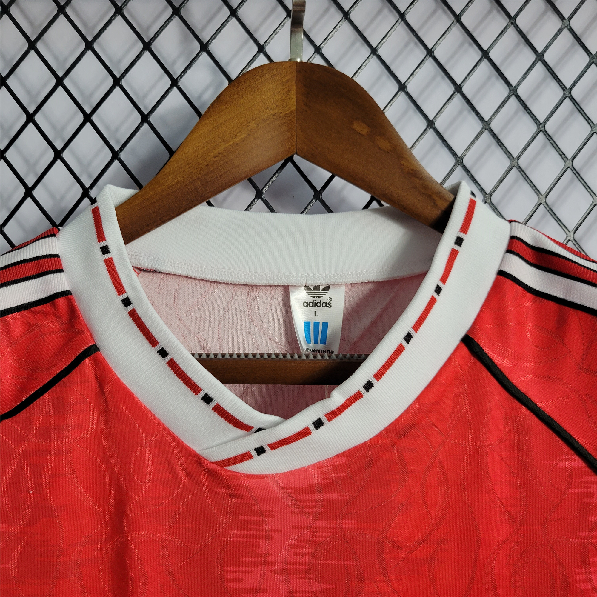 Manchester United Retro 90-92 Home Stadium Jersey