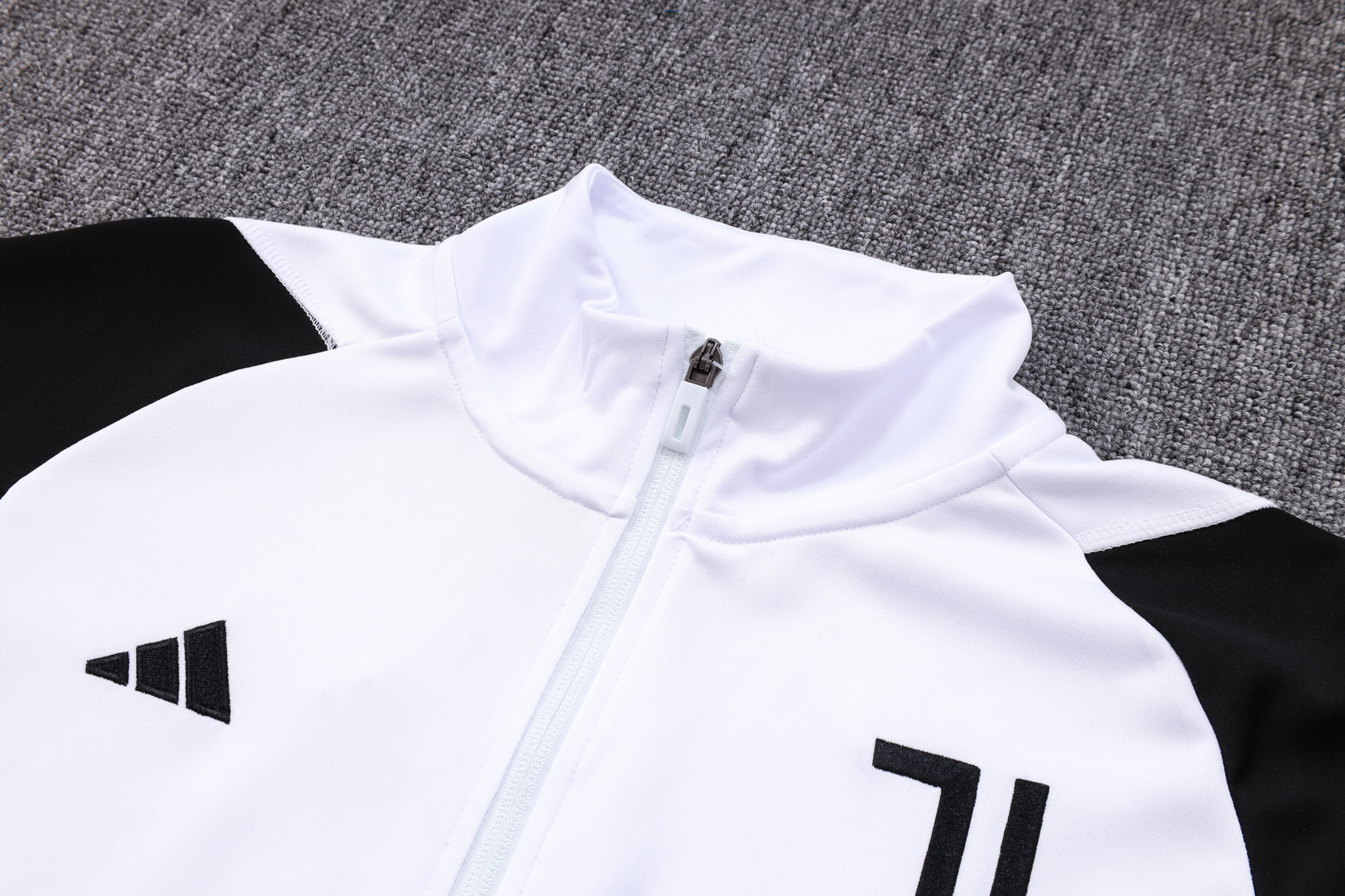 Juventus 23-24 Jacket Training Tracksuit -White