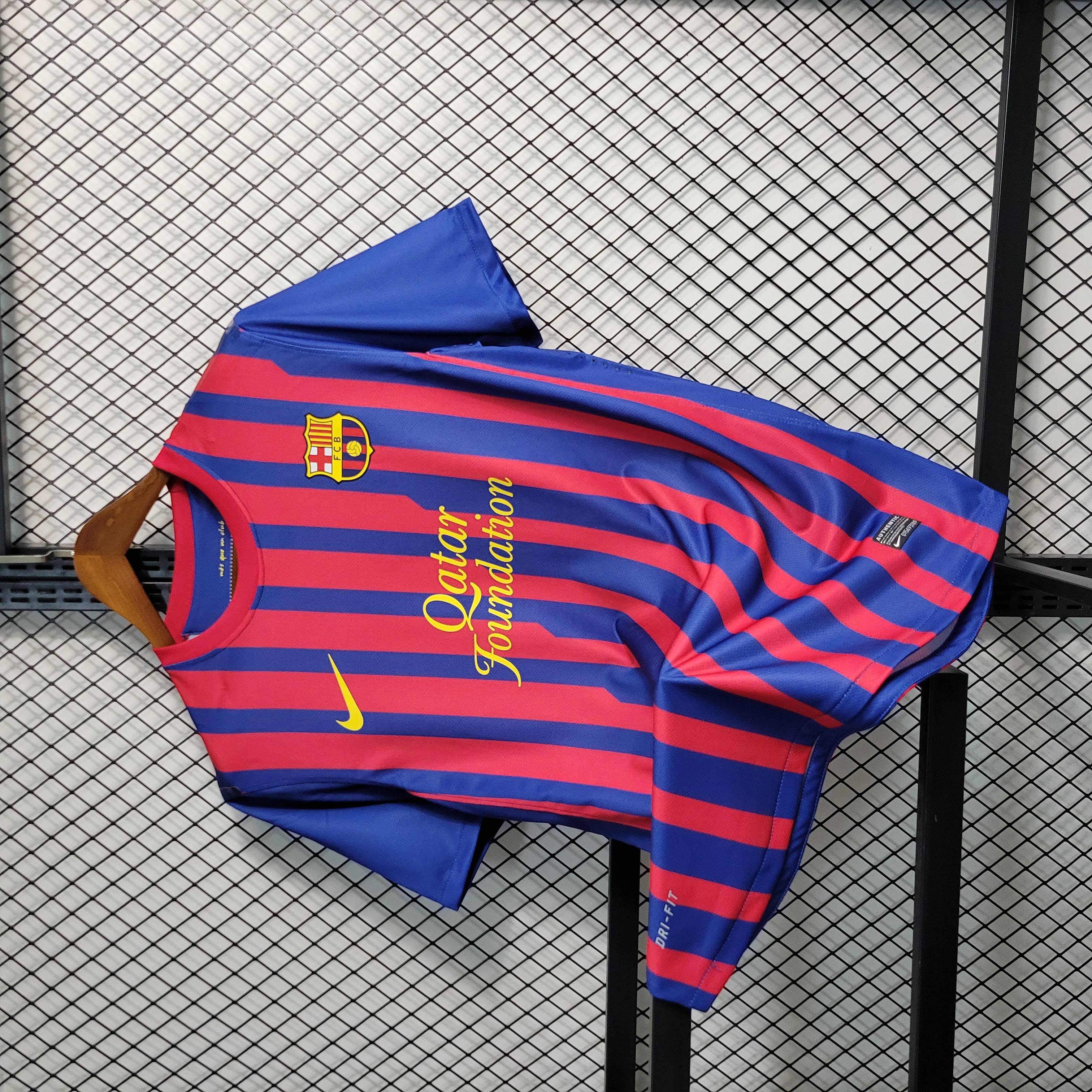 B.A.R.S.A Retro 11-12 Home Stadium Jersey
