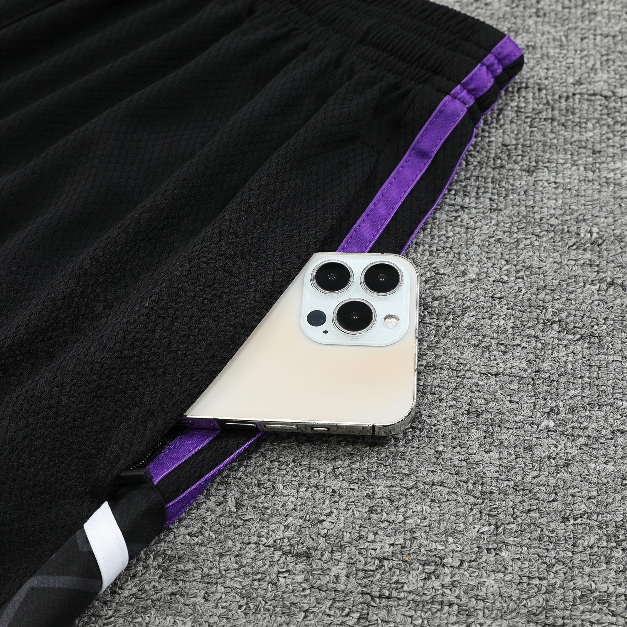 Real Madrid 23-24 Short-Sleeve Training Set - Purple