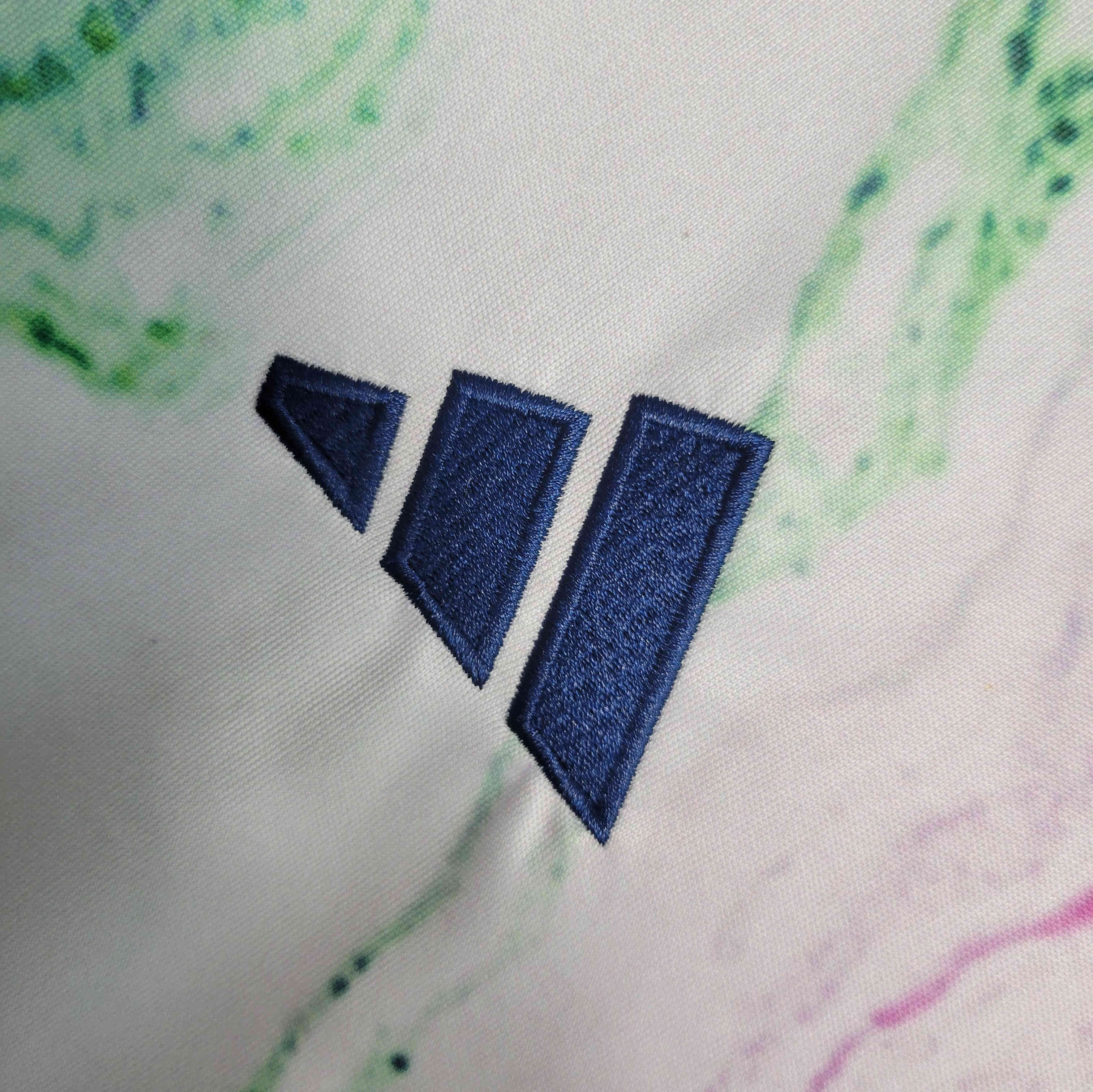 23/24 Italy Training Jersey - Fans Version