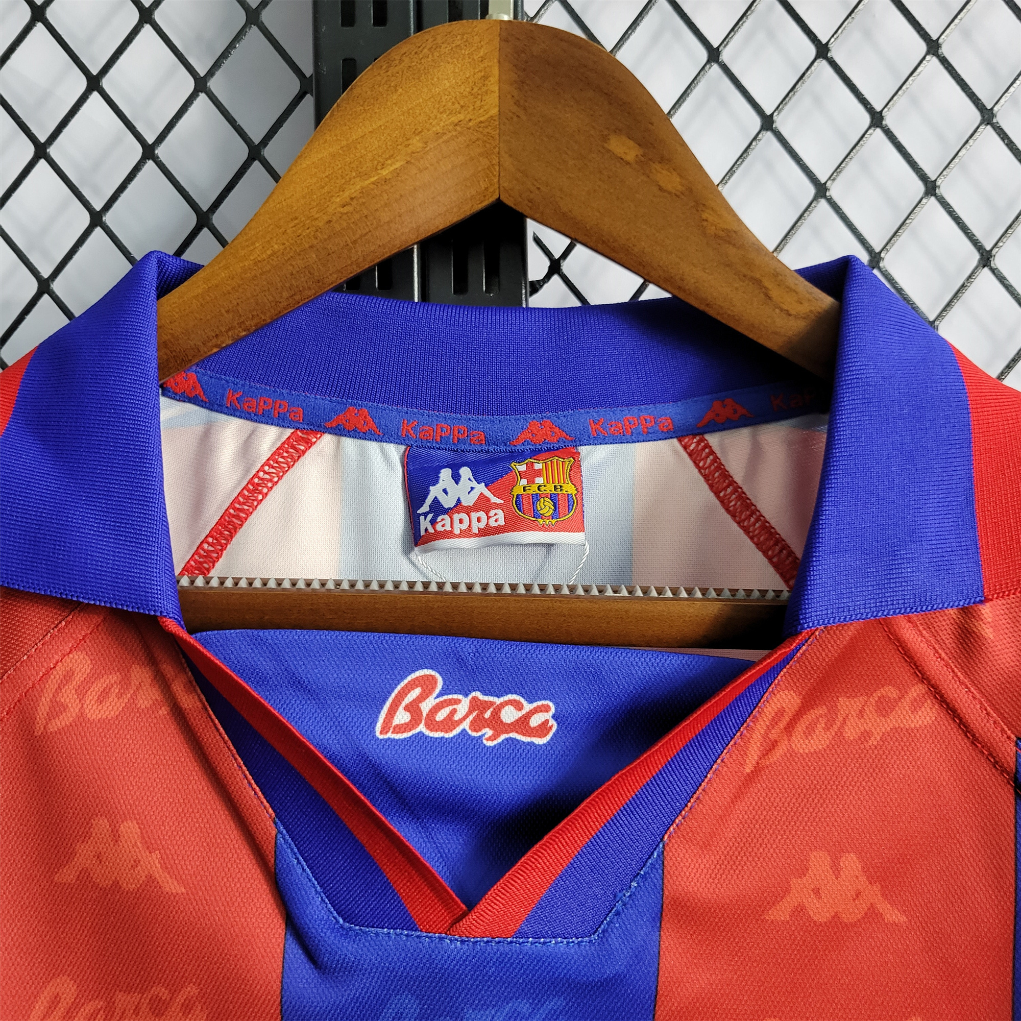 B.A.R.S.A Retro 96-97 Home Stadium Jersey