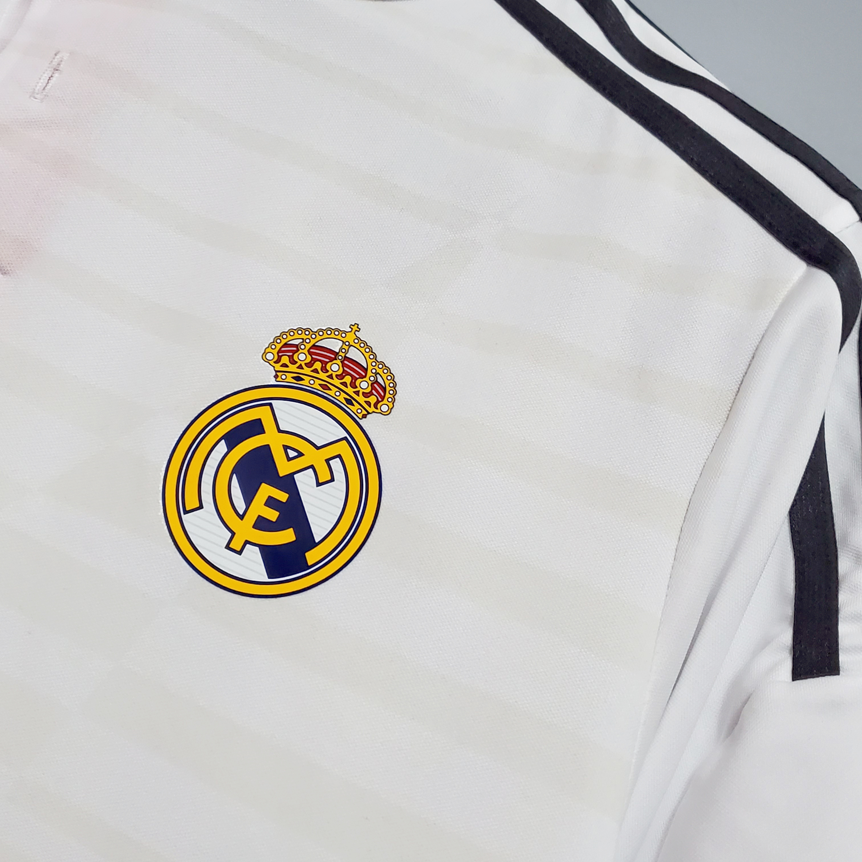 Retro Real Madrid 14-15 Home Stadium Jersey