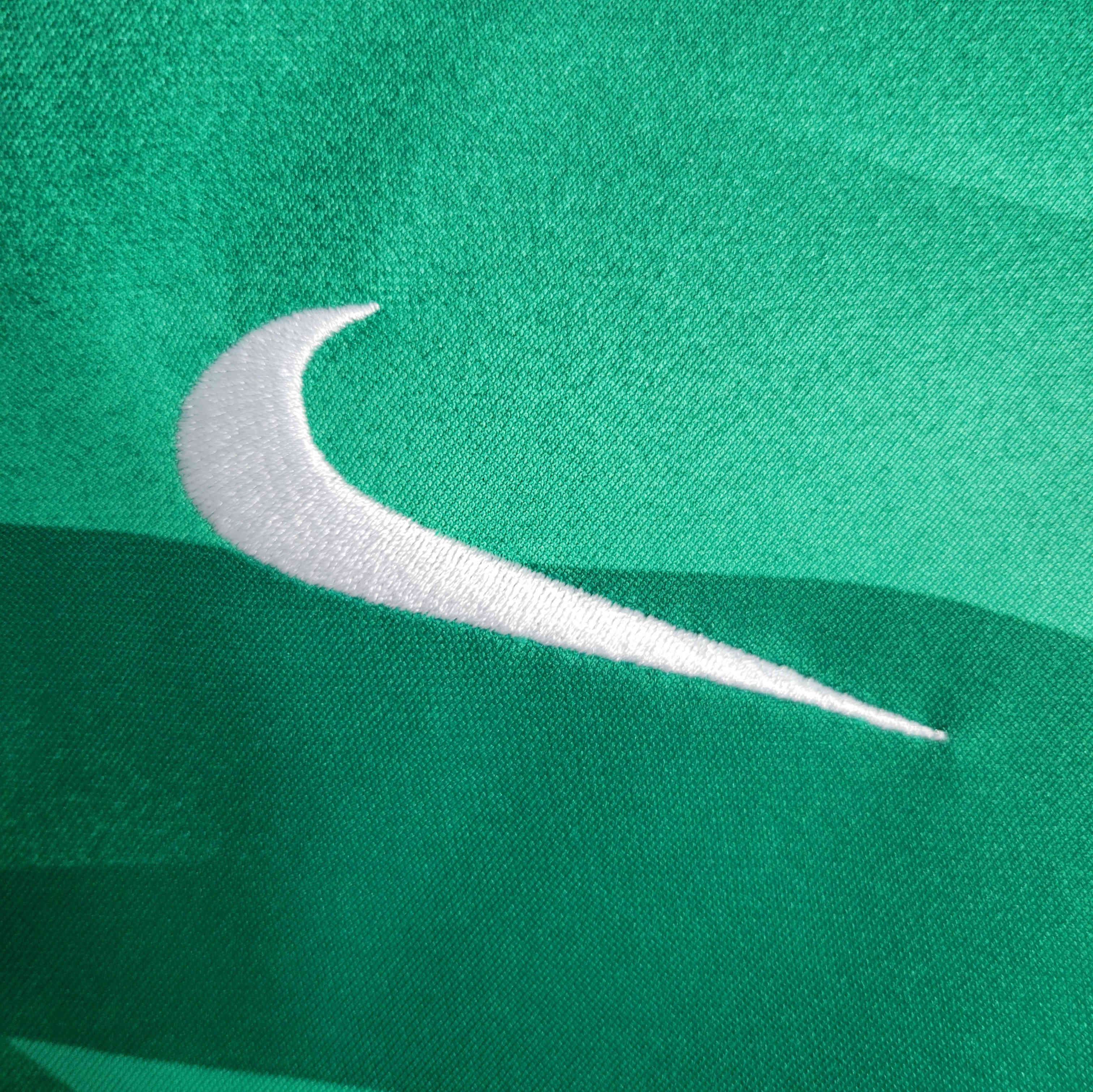 23/24 Paris Saint-Germain PSG Green Goalkeeper Jersey - Fans Version