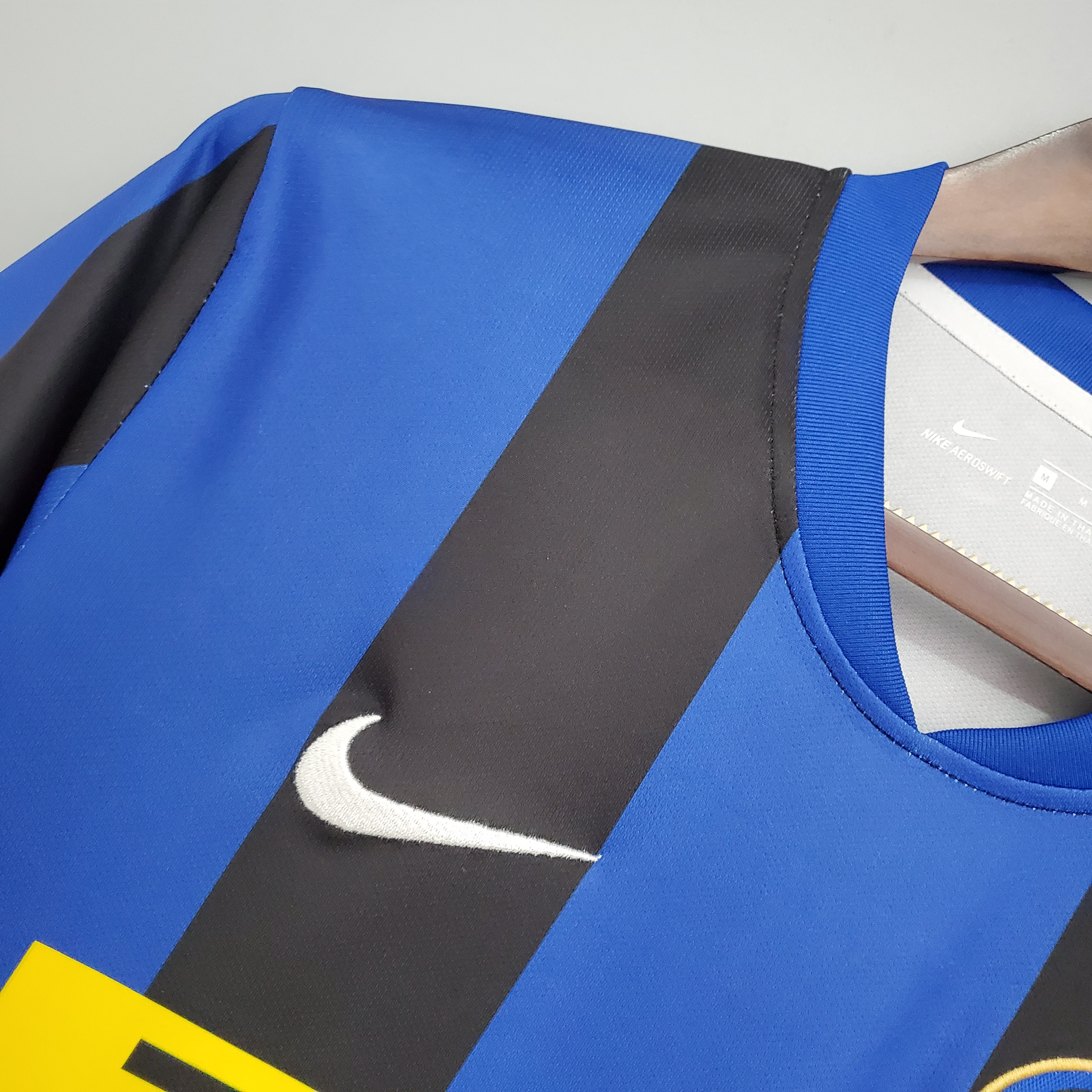 Retro Inter Milan 08-09 Home Stadium Jersey