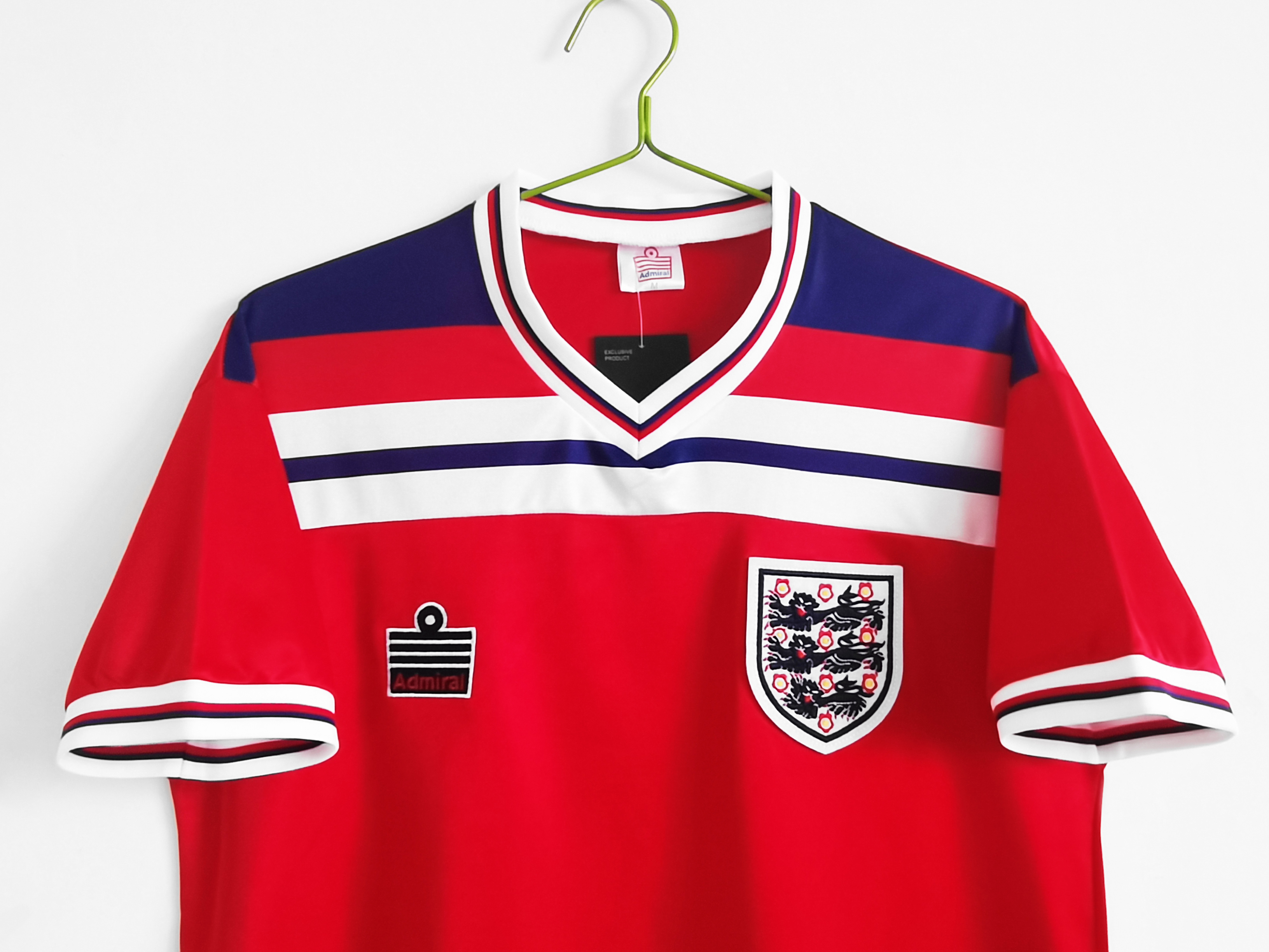 Retro England 1982 Away Stadium Jersey