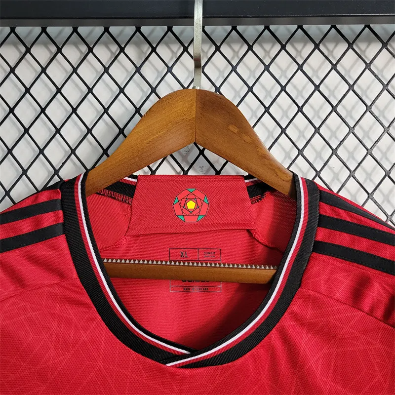 Manchester United 23-24 Home Long Sleeve Jersey - Fans Version