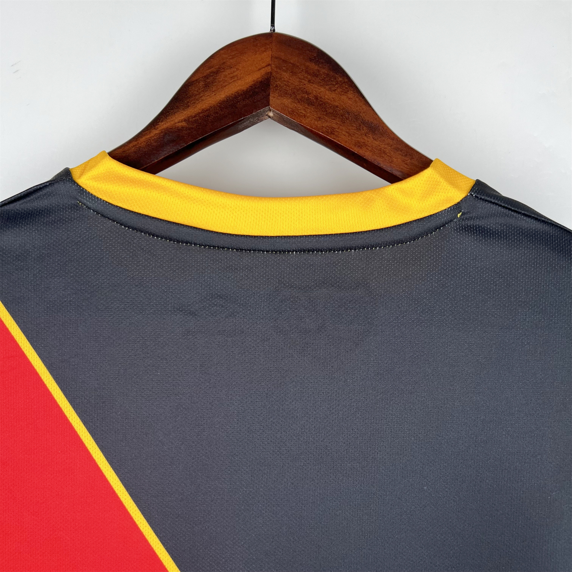 Rayo Vallecano 23-24 Away Jersey - Fans Version