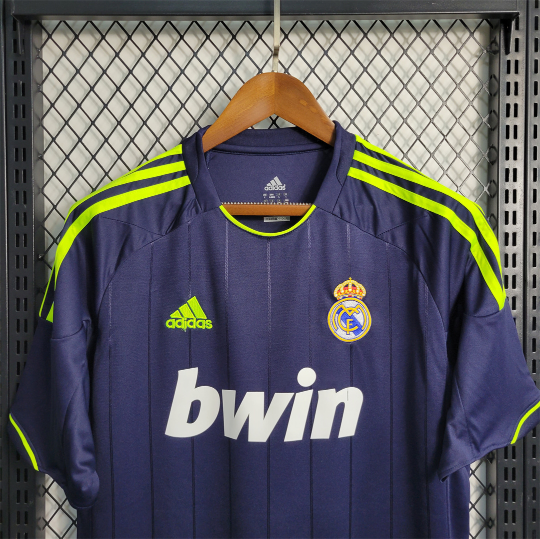 Real Madrid Retro 12-13 Away Jersey