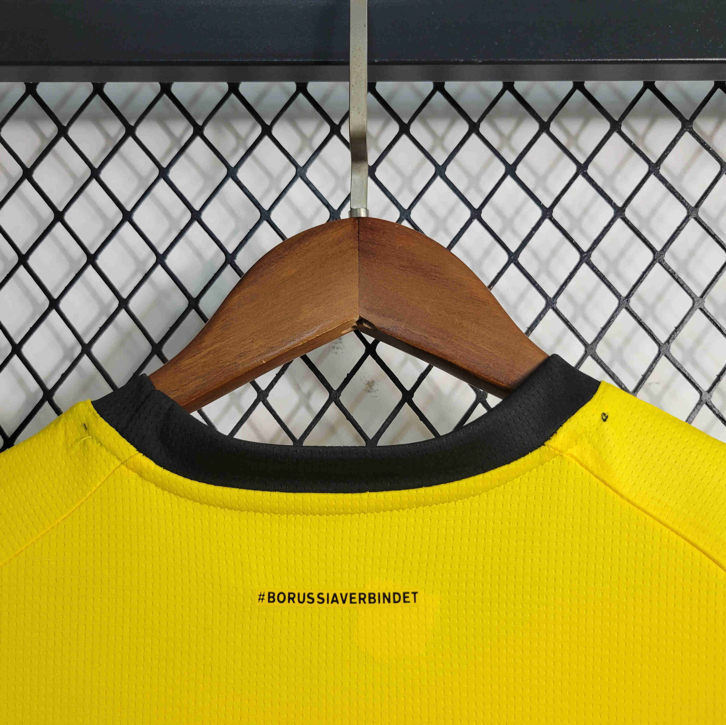 Dortmund 23-24 Home Kids kit