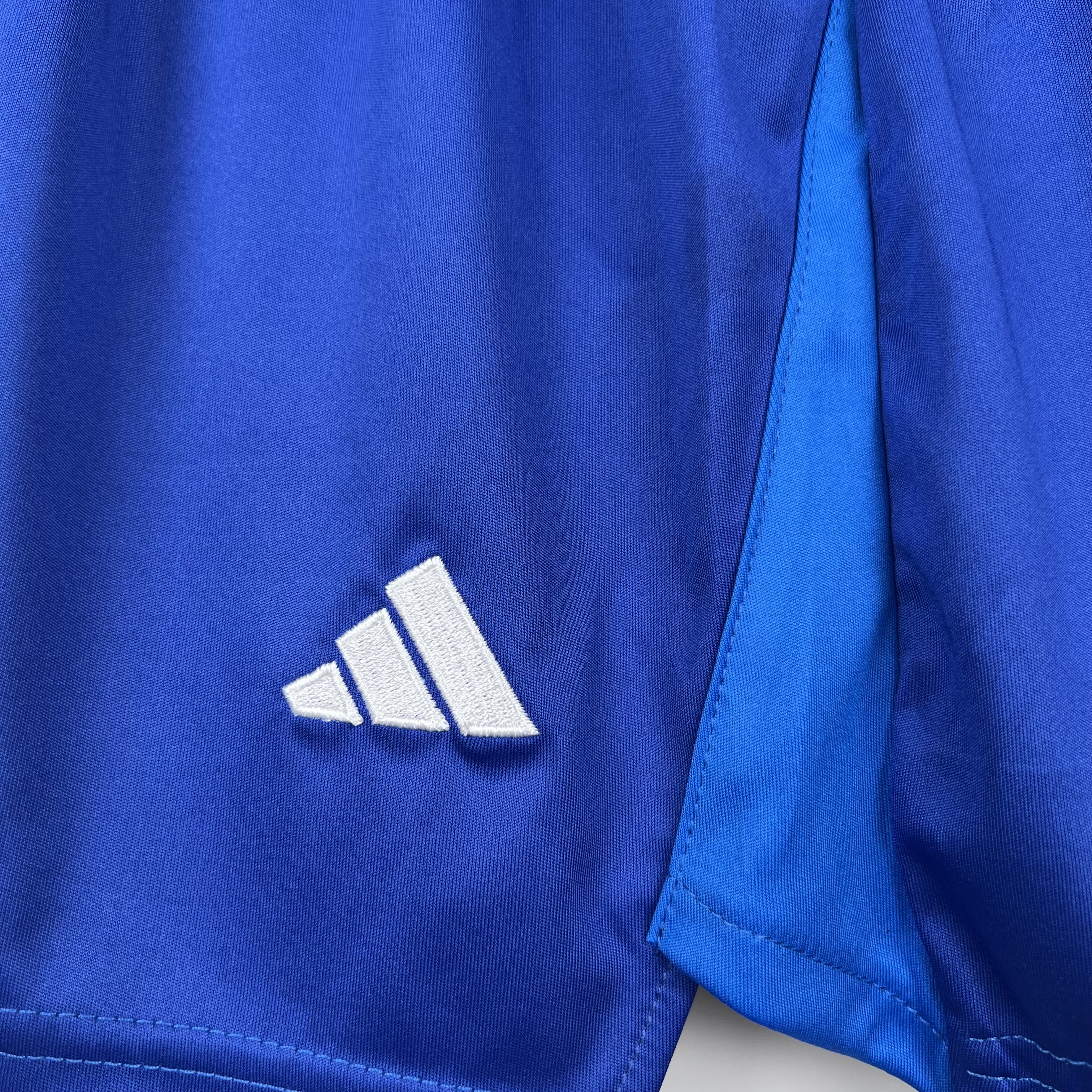 23/24 Juventus Goalkeeper Blue Kid Kit - Size:16-28