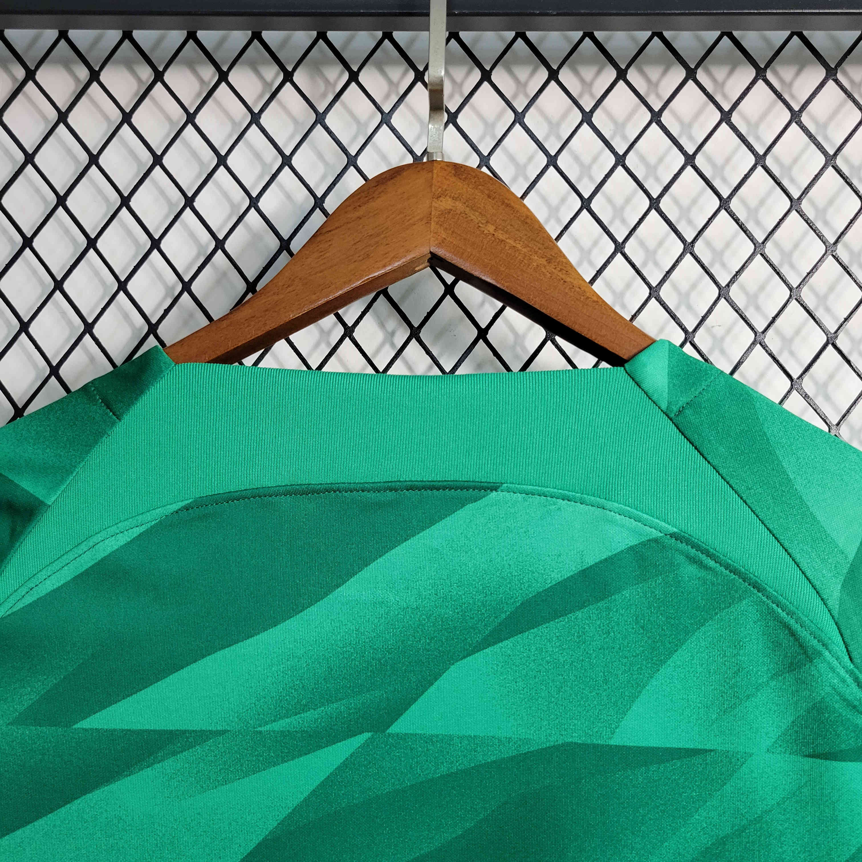 23/24 Paris Saint-Germain PSG Green Goalkeeper Jersey - Fans Version